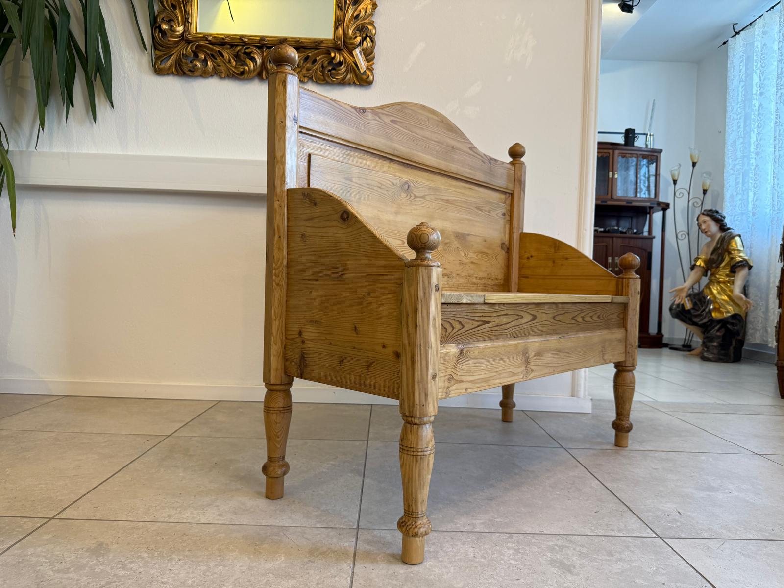 Provinzielle Bäuerliche  Truhenbank Landhausbank Bankerl G2004