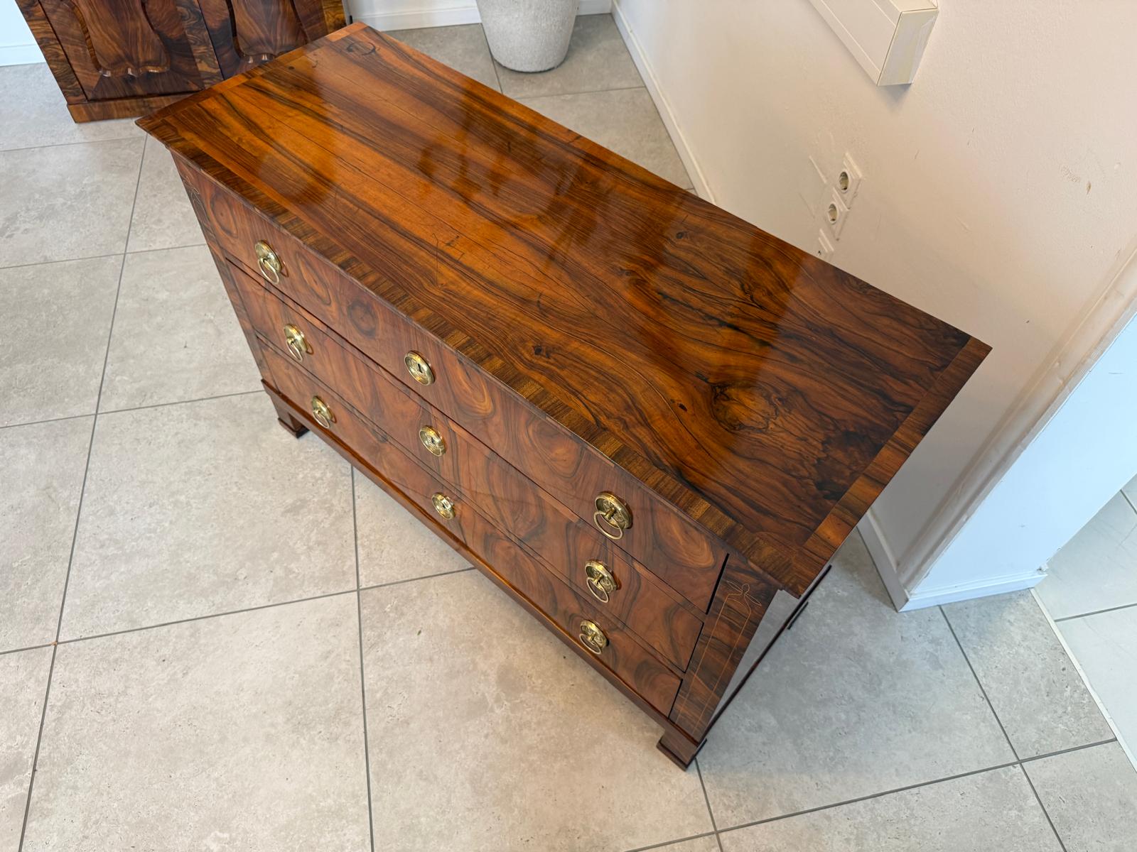 Biedermeier Kommode 3 Ladenkommode Nussholz Antiquität Restauriert D2474