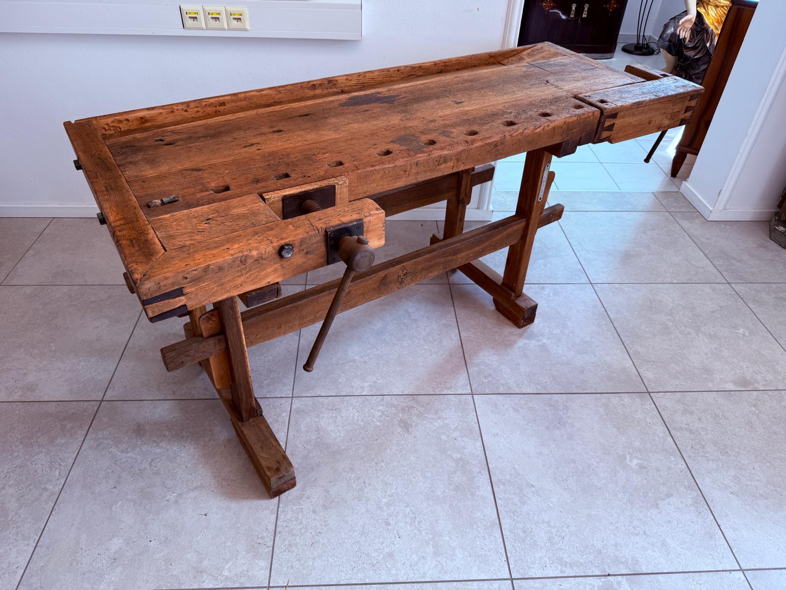 Hobelbank antik & restauriert, Werkbank, Designertisch, Thresen D2500