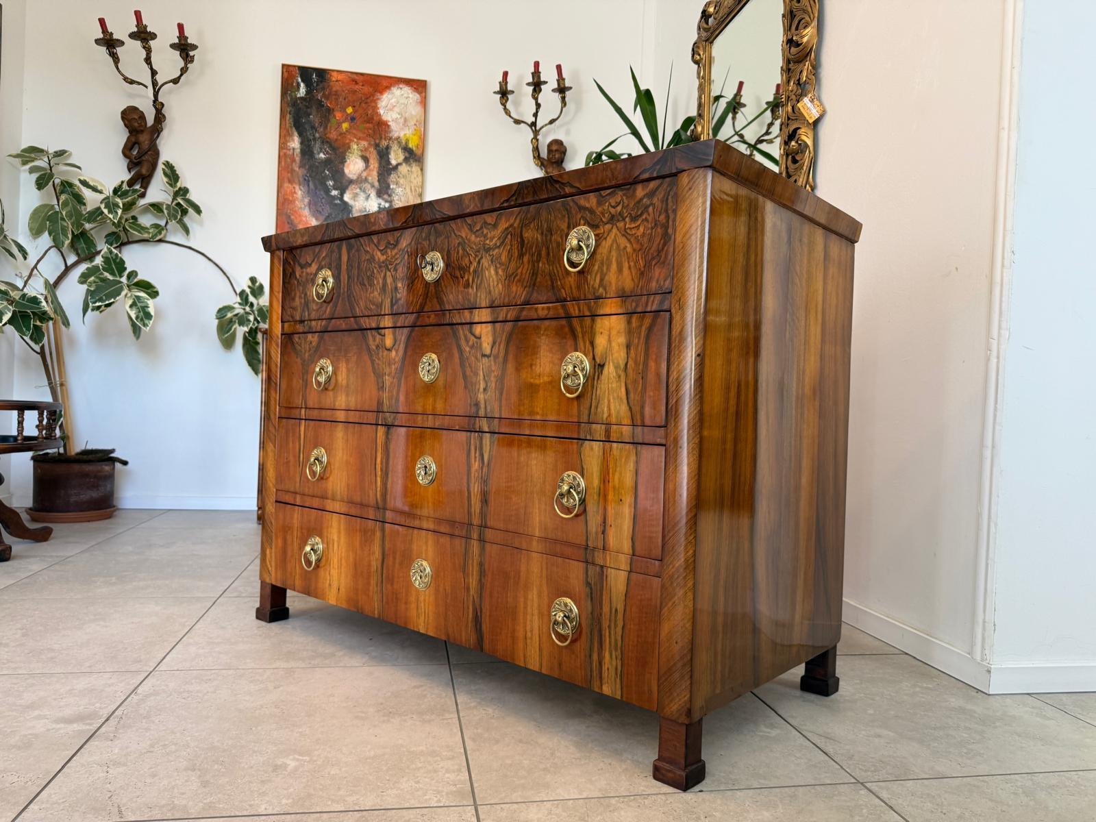Biedermeier Kommode Nussholz Furniert Restauriert Antiquität um 1820 D2925