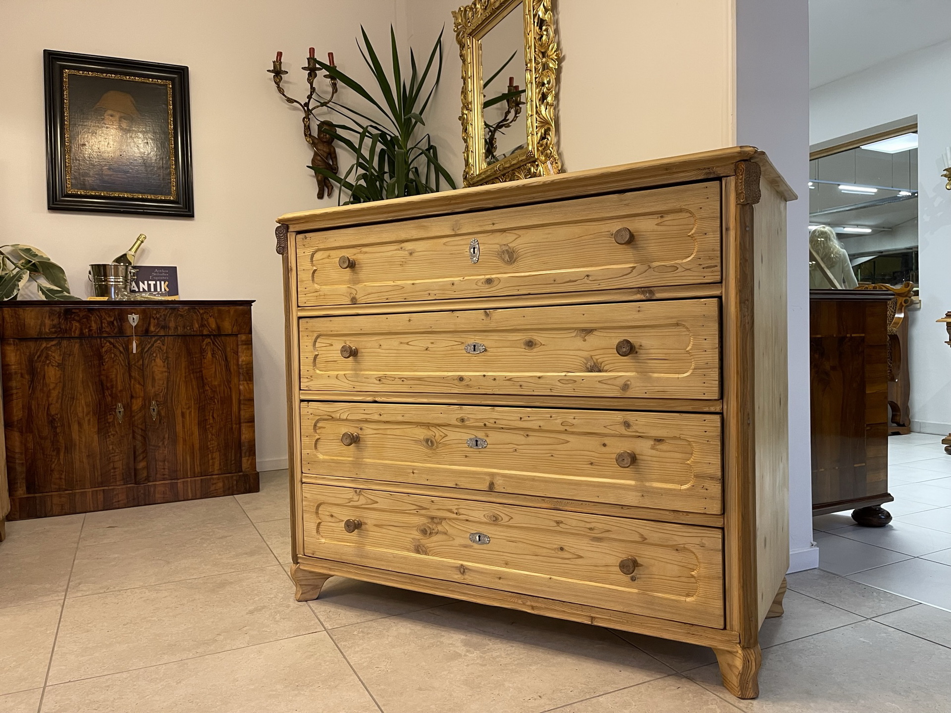 Bauernschrank-Bauernstube_23xK6nl3e9w0hSr restaurierte Biedermeier Kommode Ladenkommode B1074
