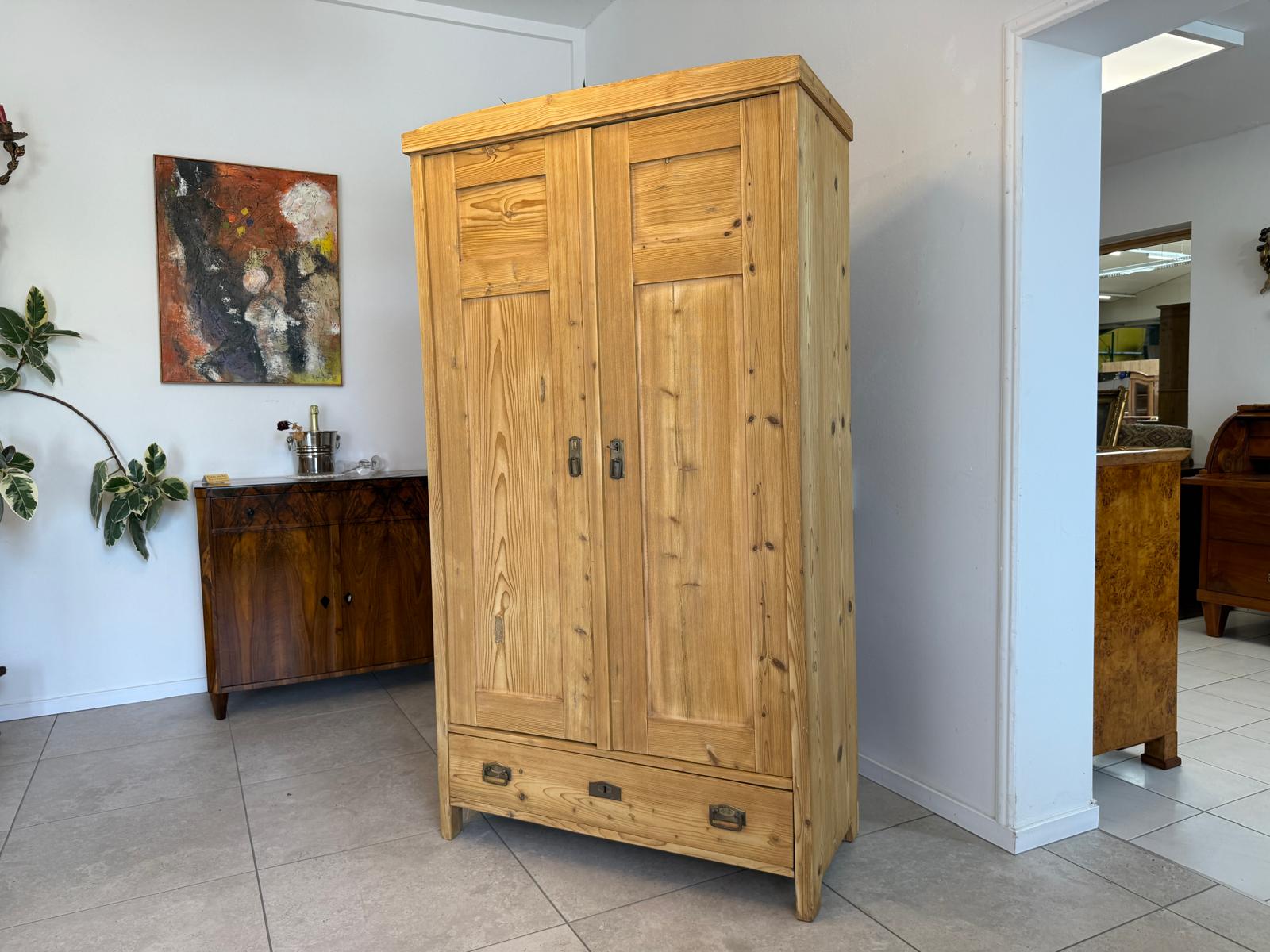 Antiker Bauernschrank Originaler Jugendstil Naturholzschrank G1941