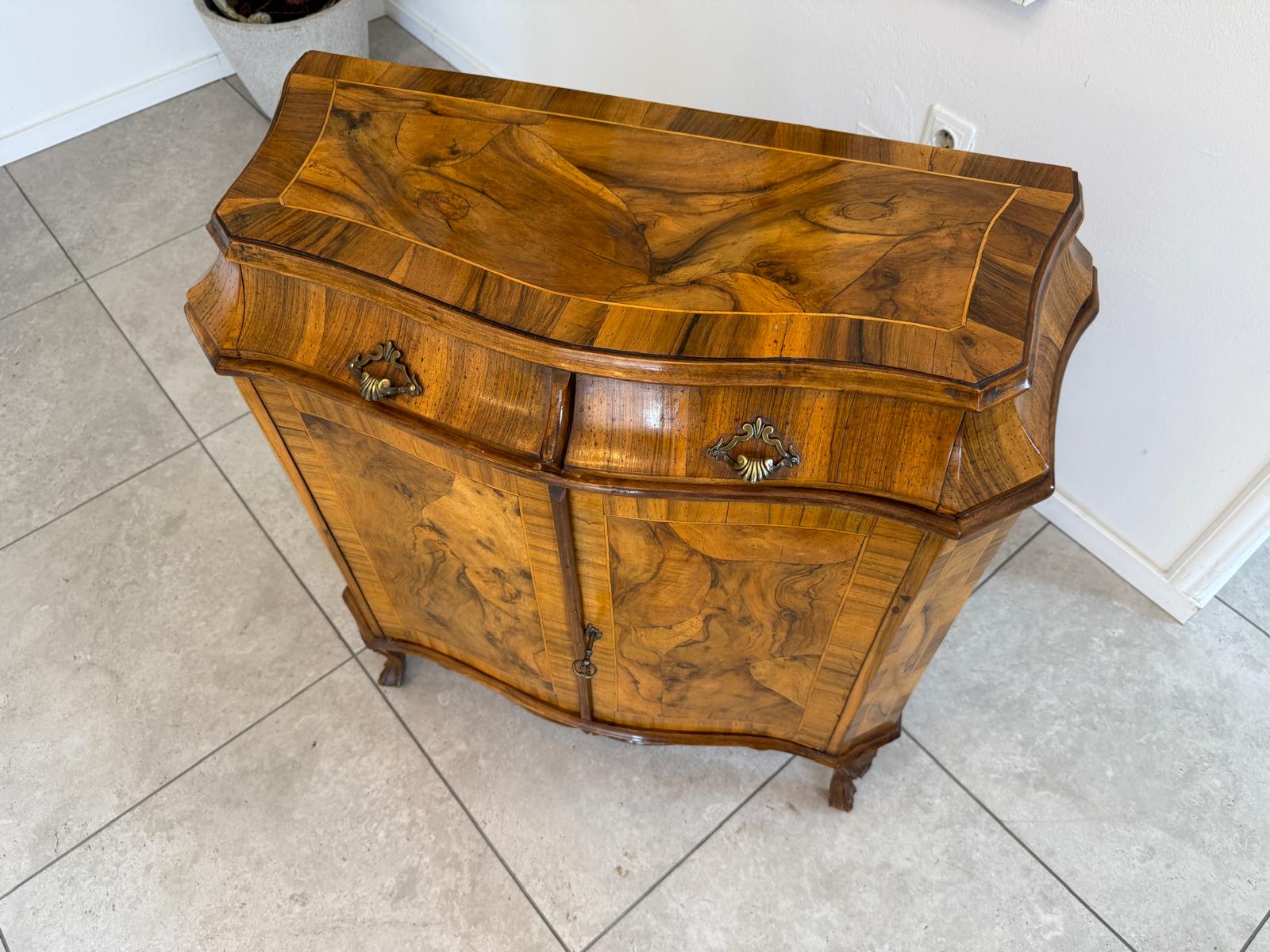 Anrichte Barockstil Stilkommode Barock Stilmöbel G1772