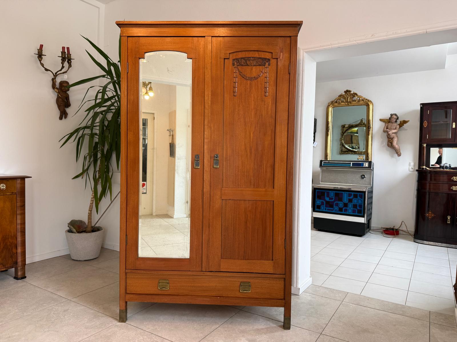 Jugendstil Schrank Kleiderschrank Spiegelschrank D2357