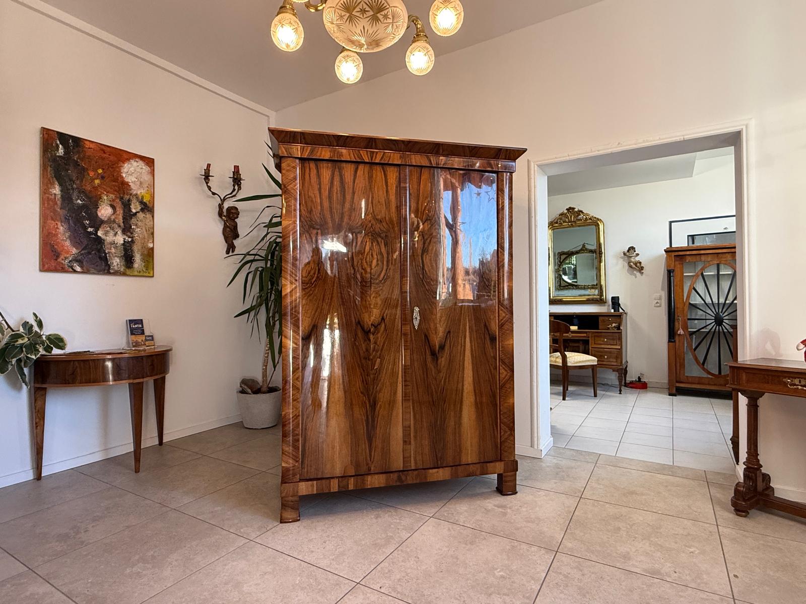 Sale Restaurierter Biedermeier Schrank Kleiderkasten Hallenschrank G2347
