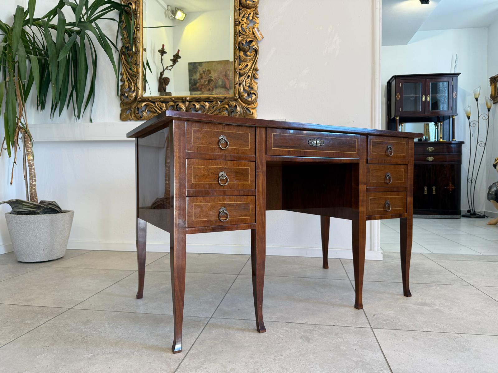 Schreibtisch Biedermeier Stil Sekretär aus Nussholz Furnier D2914