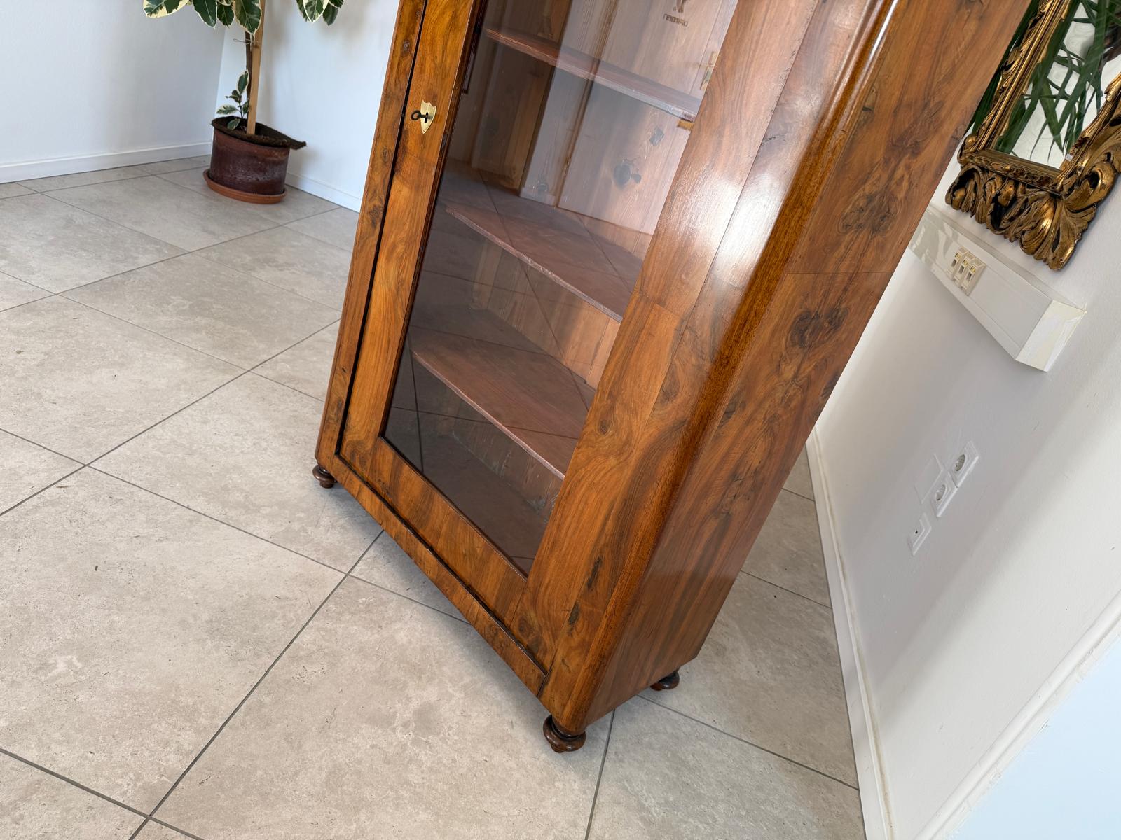 Antiquität Sale Biedermeier Vitrine Bücherschrank Nussholz G2212