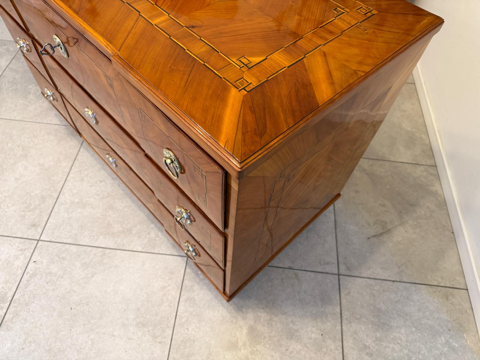 Sale Restaurierte Barock Kommode Österreich Marketiert G2392