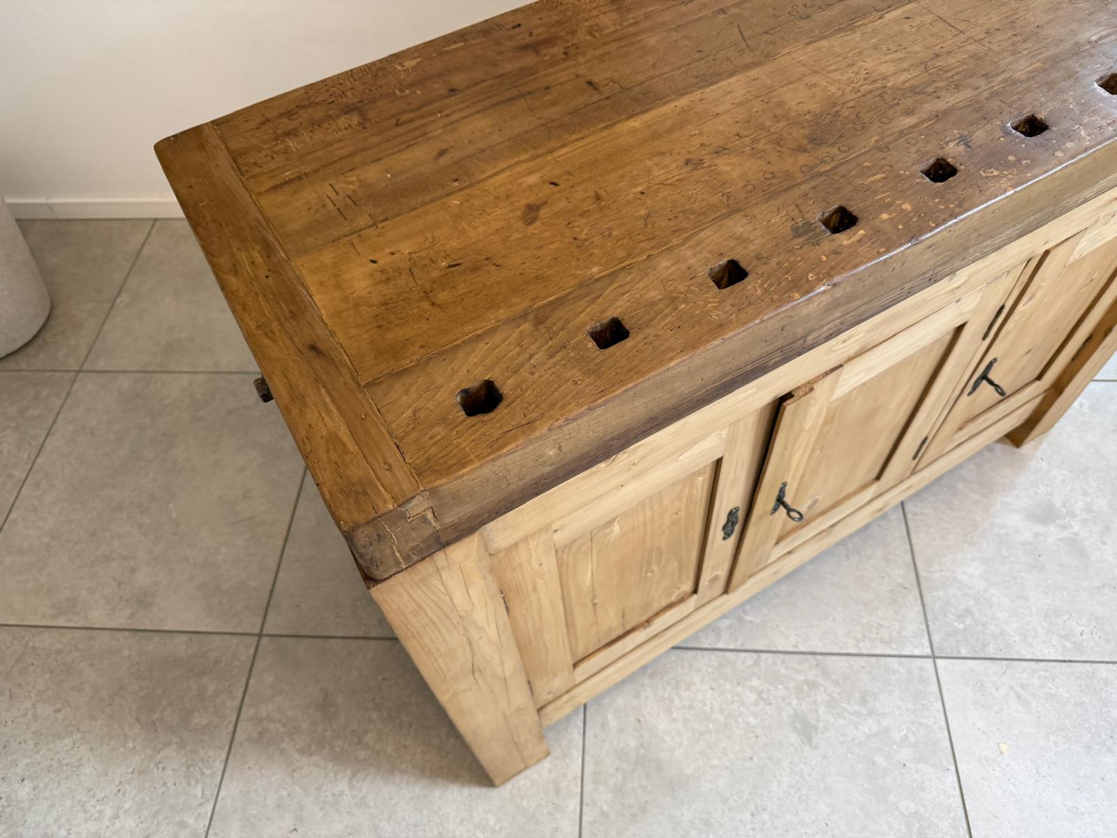 Urige Hobelbank Werkbank Pult Tresen Ladenschrank Antik G2253