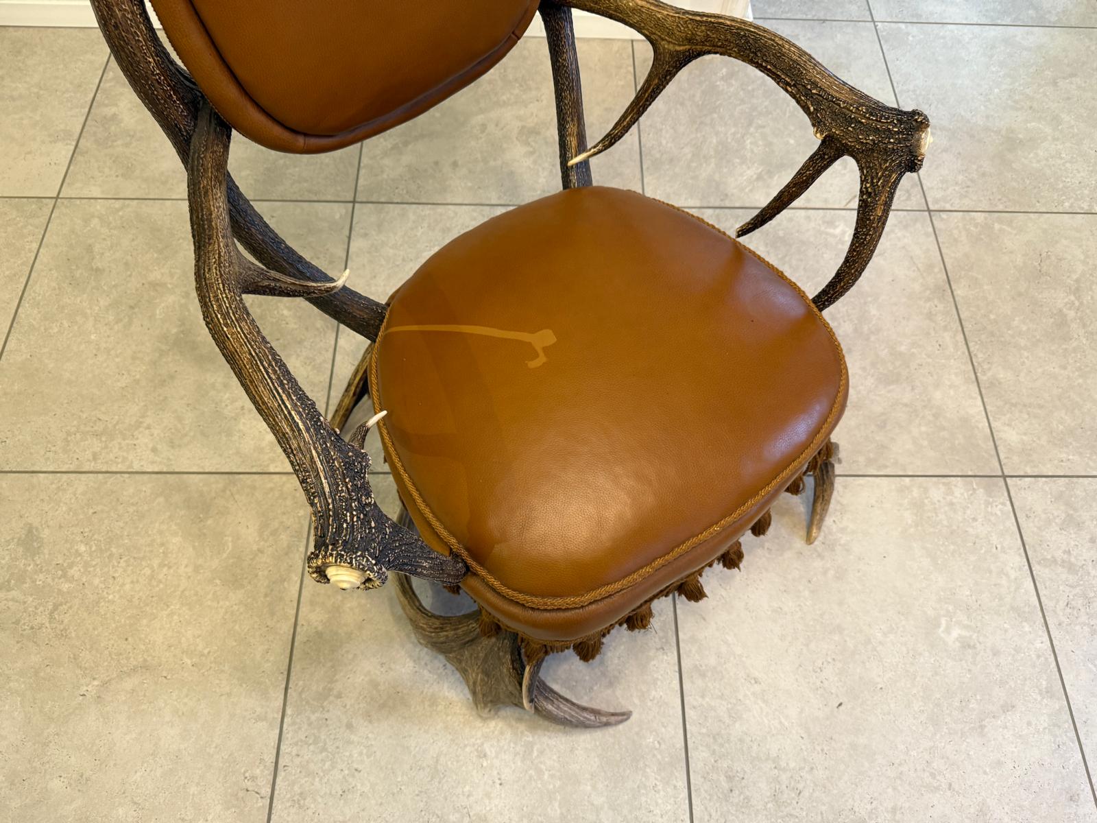 Antiker Jagdsessel geweihstuhl Sessel Traumstuhl G2322