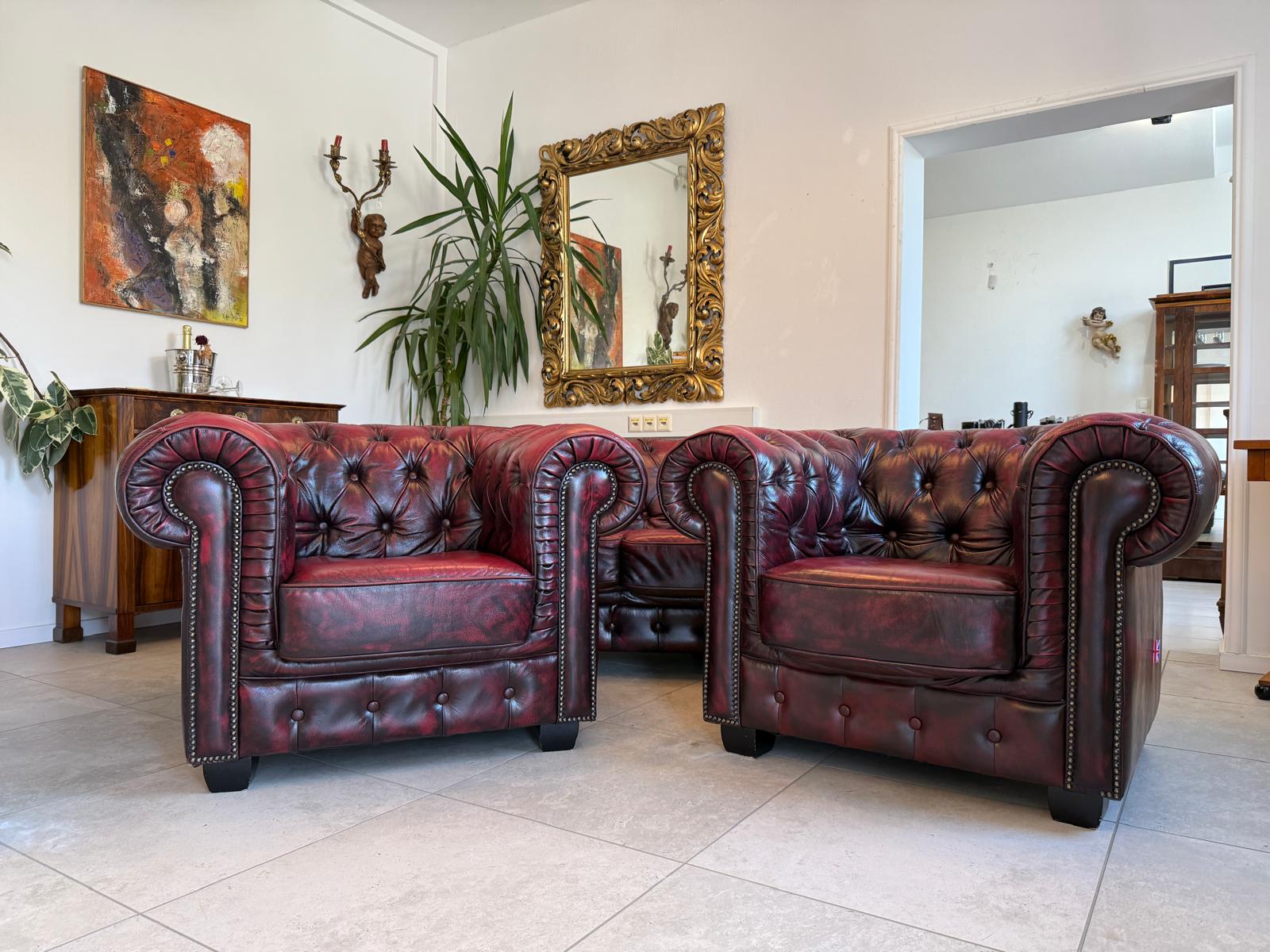 Chesterfield Ensemble 3 teilig Ledersofa Fauteuils Clubmöbel Cultmöbel G2127