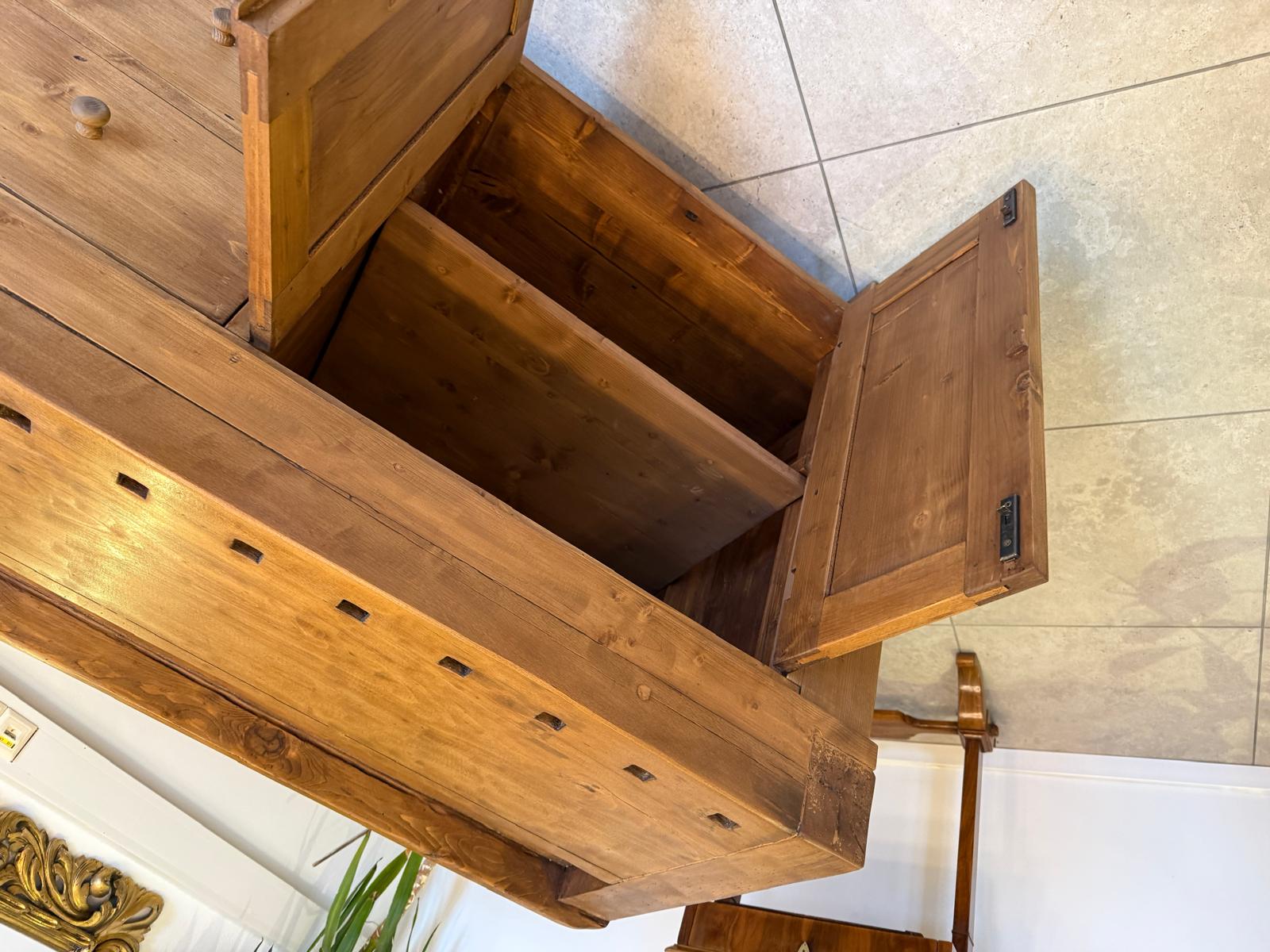 Historische Hobelbank Werkbank Pult Tresen Ladenschrank Designerstück D1246
