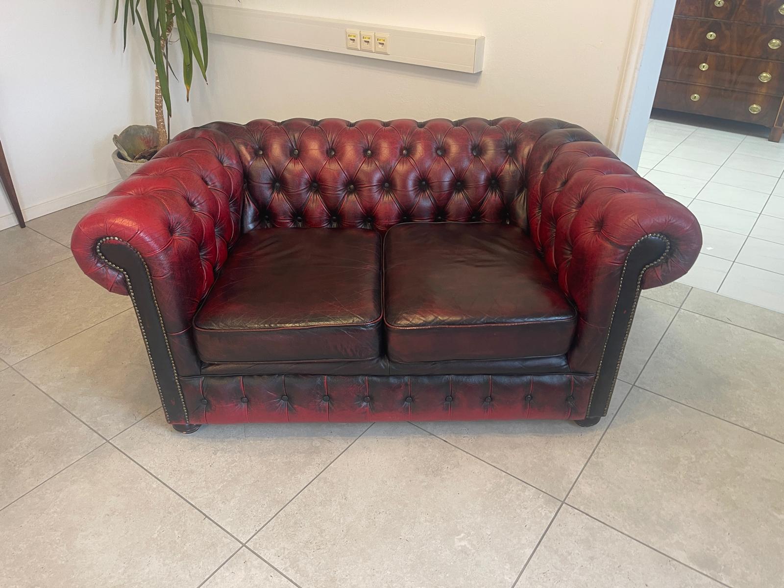 Chesterfield 2er Clubsofa Diwan Couch Oxblood G1053