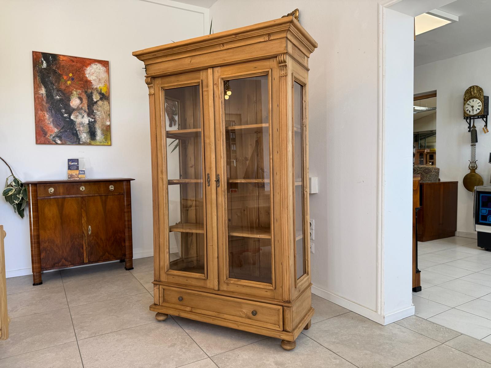 Bäuerliche Vitrine Bauernvitrine Bücherschrank antik Bauernschrank D2348
