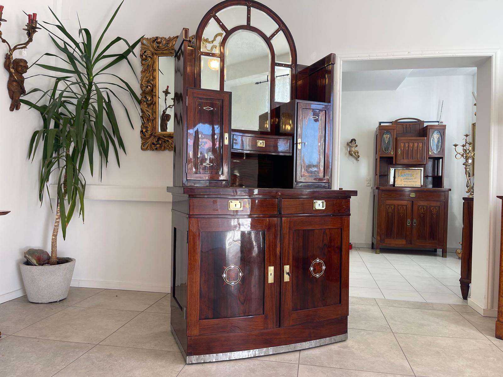Sale Restauriertes Jugendstil Designerbuffet Aufsatzbuffet Schellack Antiquität G1377-1