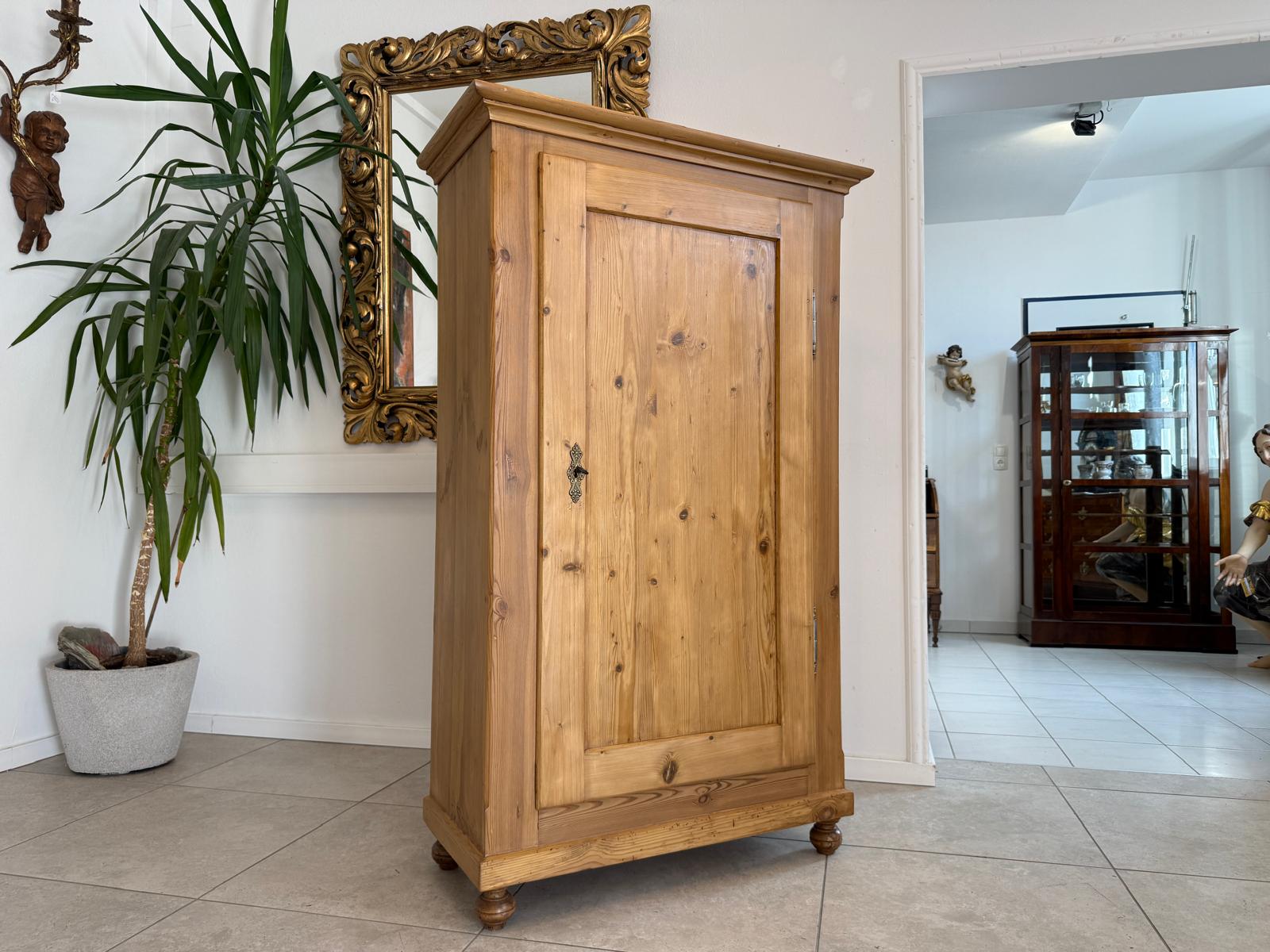 Bäuerliches Biedermeier Bauernschrank Halbschrank Vertiko G2203