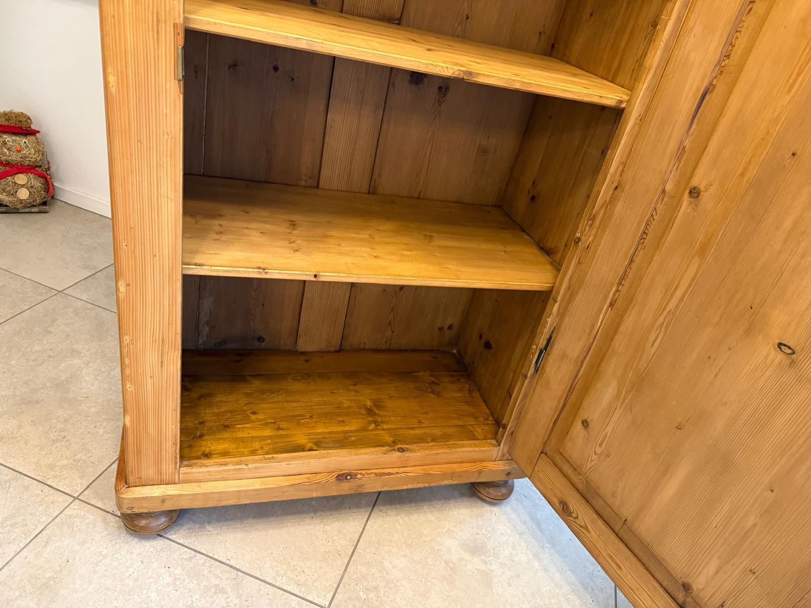 Restaurierter 1 türiger Bauernschrank Biedermeier Naturholzschrank G2255