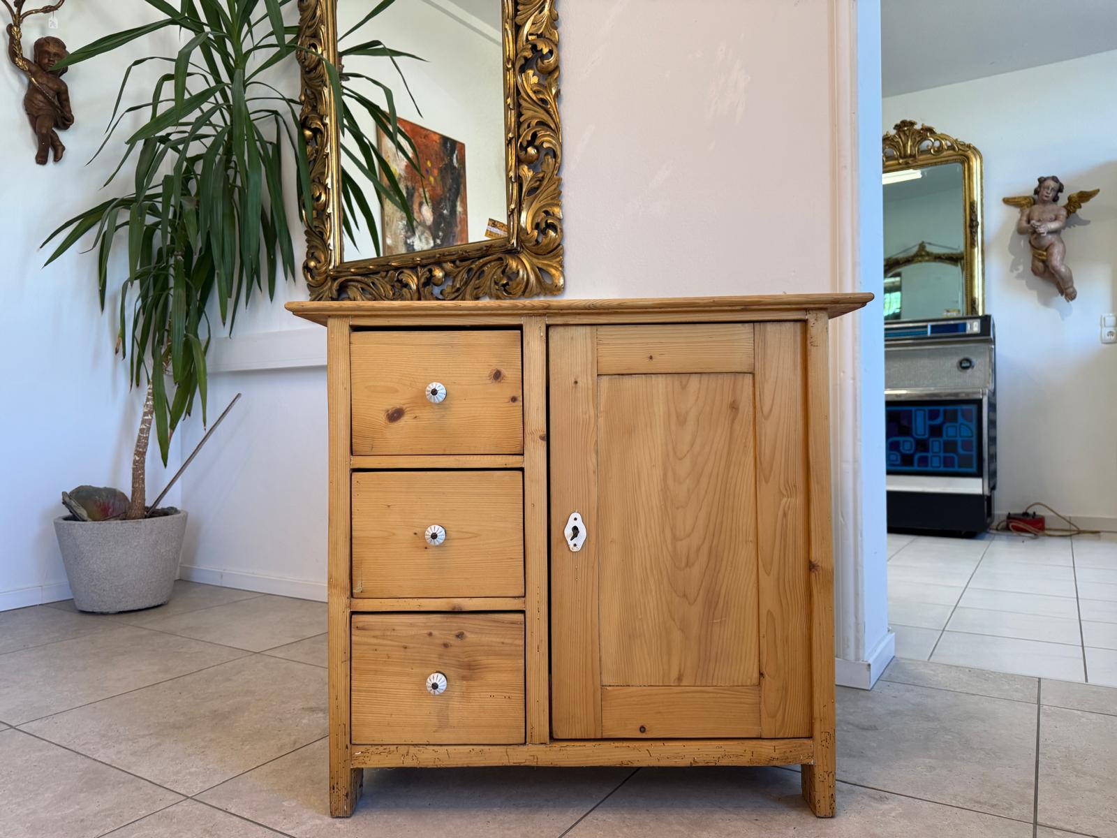 Alter Brotschrank Biedermeier Almerschrank Vorratsschrank Bauernkasten D2421