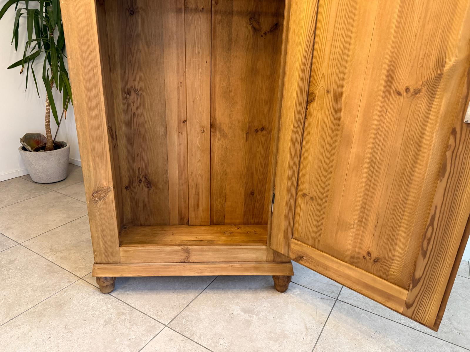 Restaurierter 1 türiger Bauernschrank Biedermeier Naturholzschrank G2261