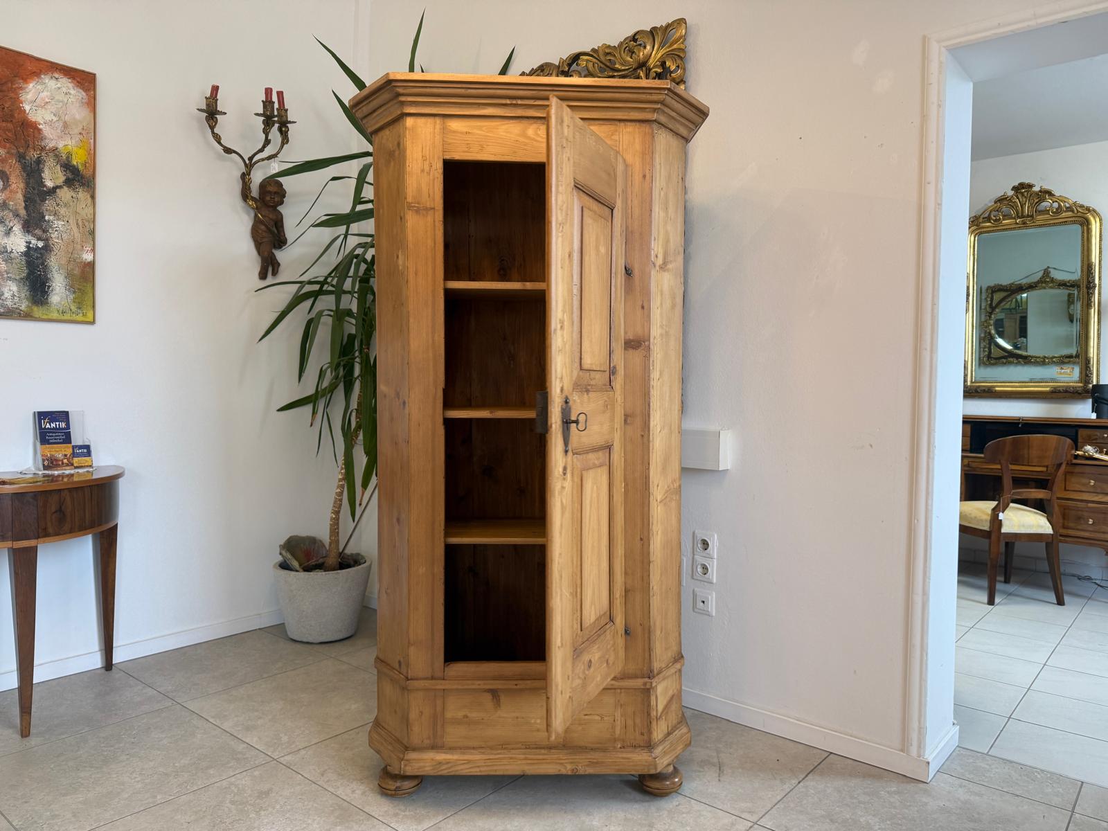 Restaurierter 1 türiger Bauernschrank Barocker Naturholzschrank Weichholz D1016