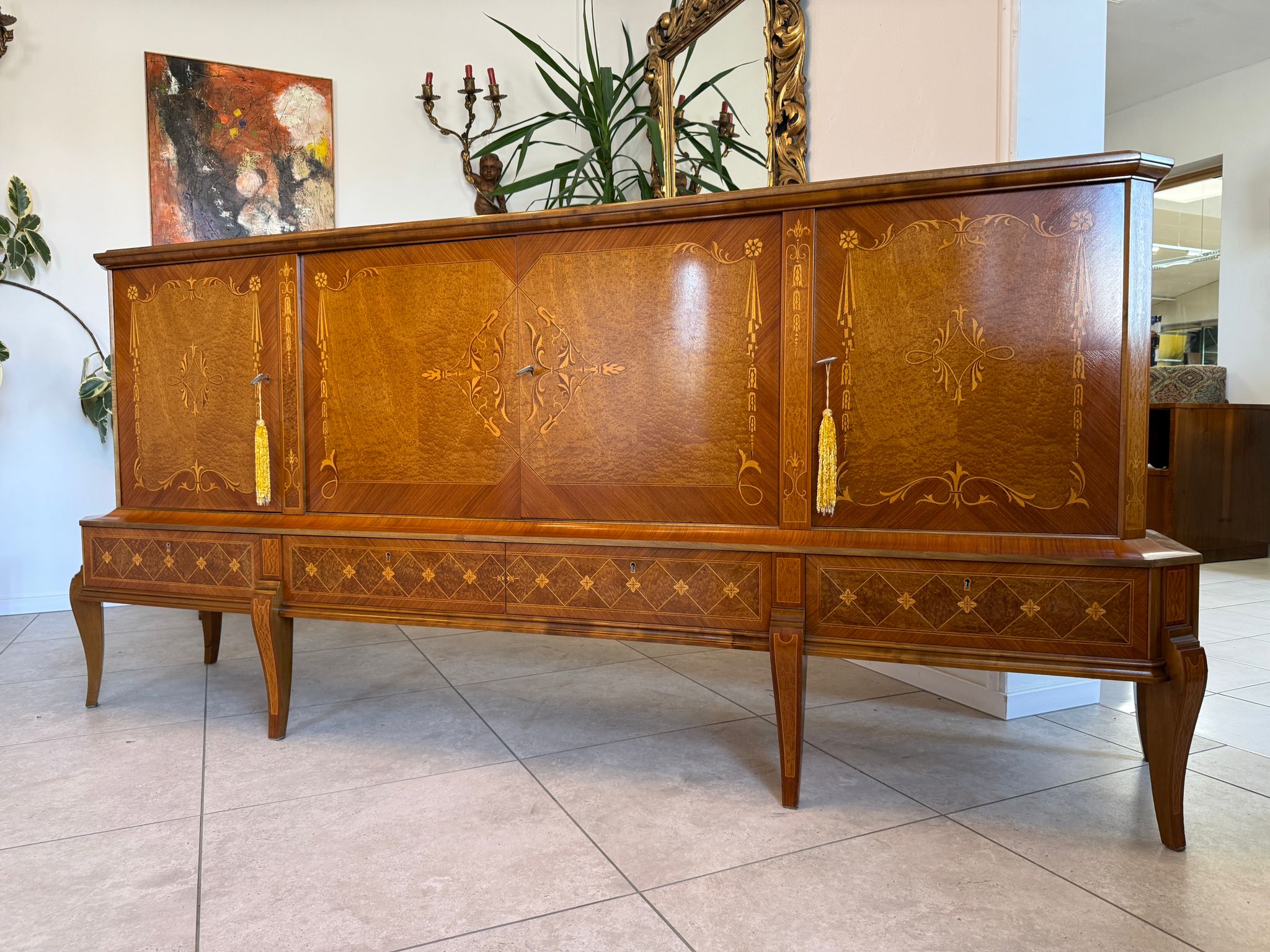 Prächtige Anrichte Sideboard Kommode Barockstil Stilmöbel Traum D1234