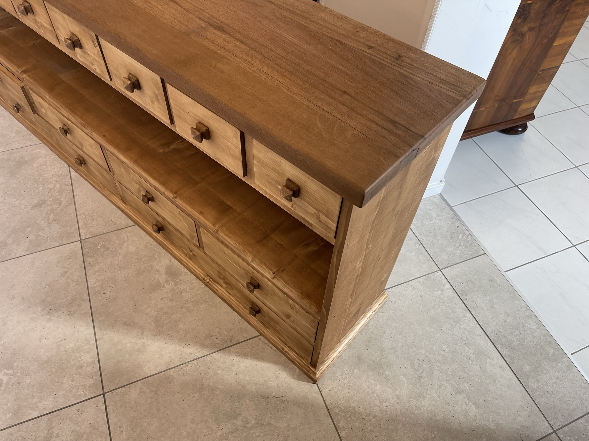 BiedermeierBarock_128 Massive 14 Laden Kommode Anrichte Sideboard B1191