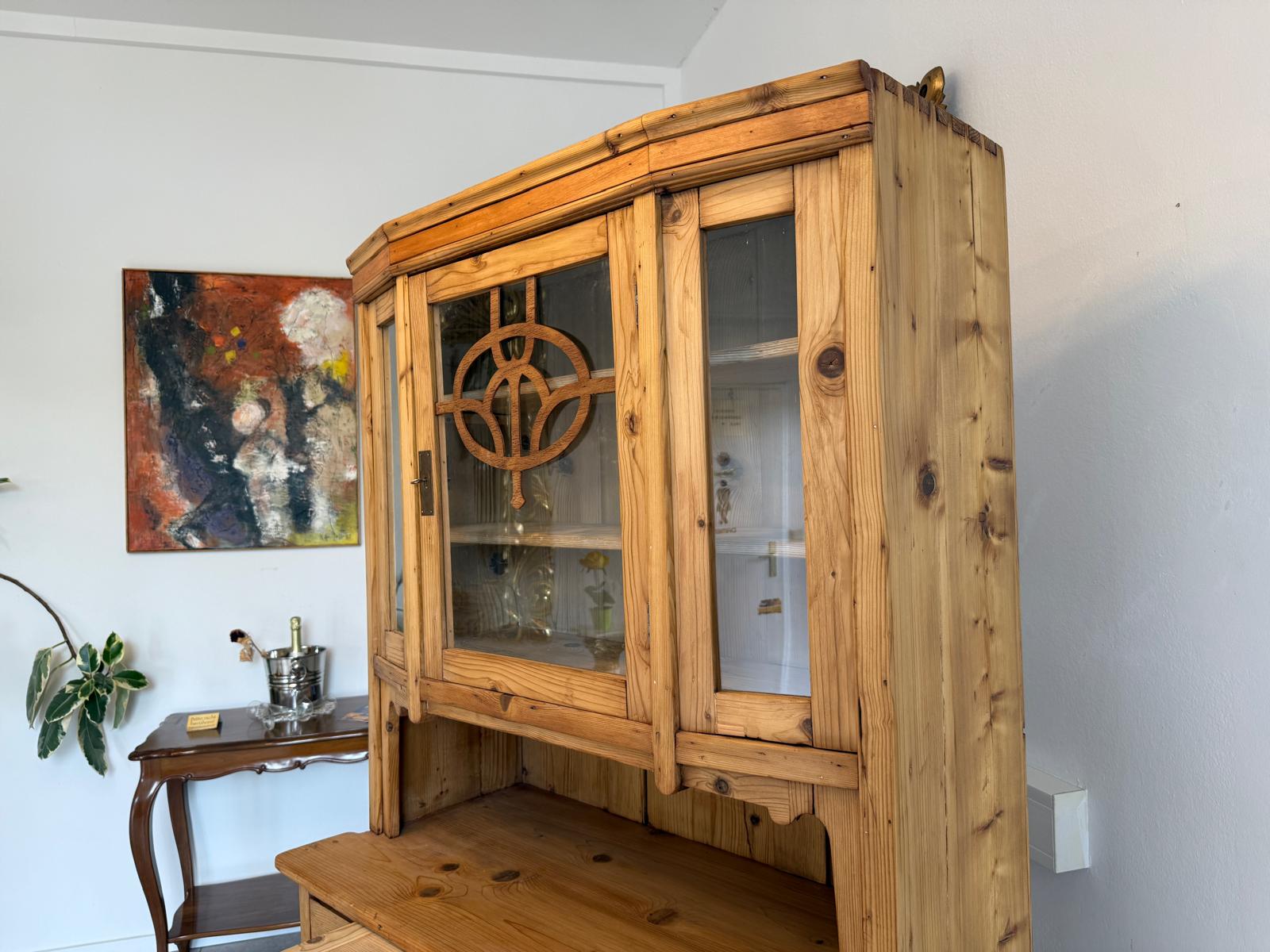 Jugendstil Küchenbuffet Antik Küchenschrank aus Naturholz G1825
