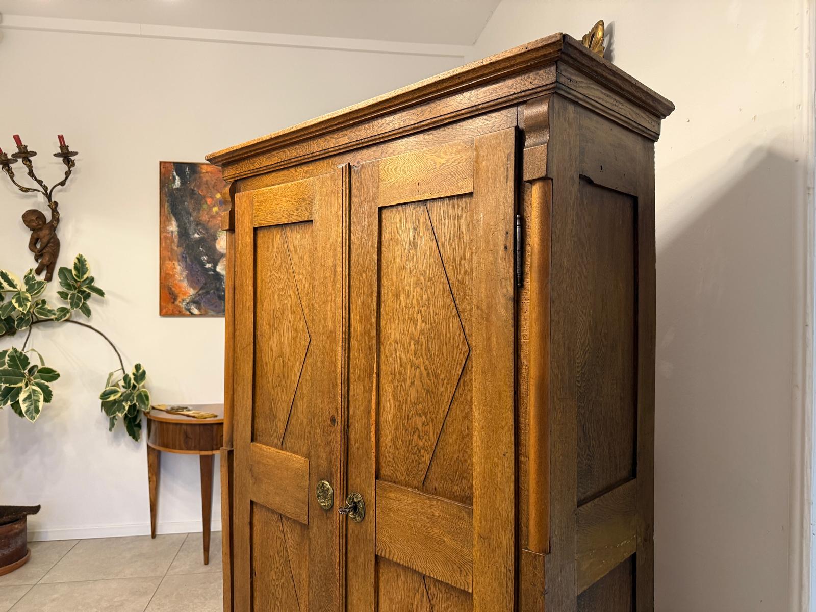 Originaler Eichenschrank Rauchschrank Kasten um 1820 G2258