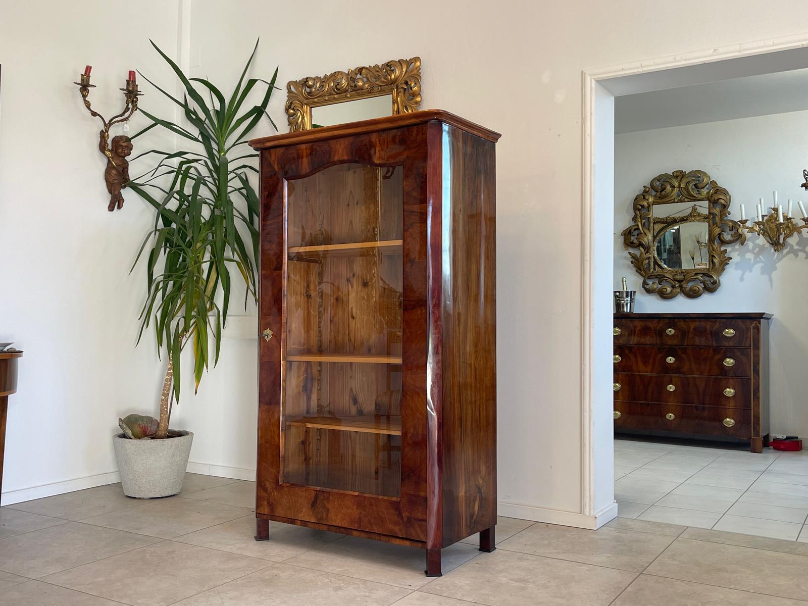 Restaurierte Biedermeier Vitrine Bücherschrank Glasschrank A5496