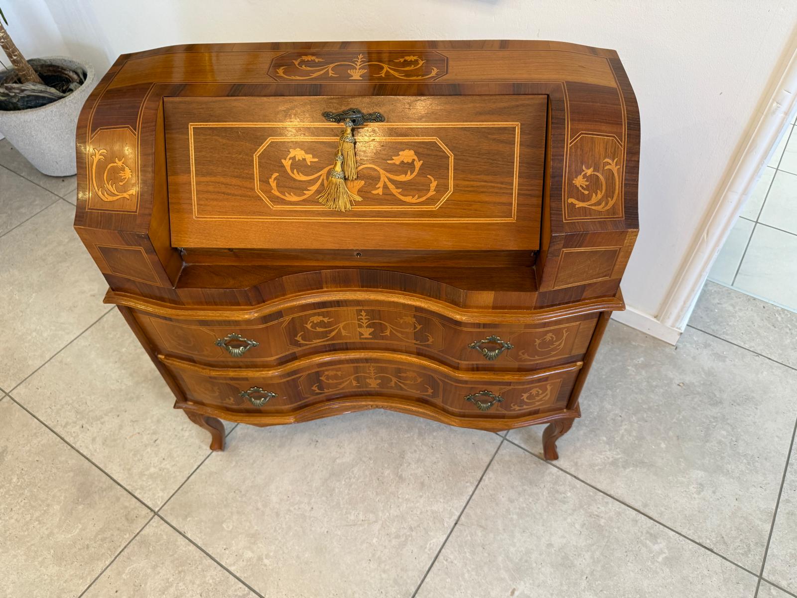 Sekretär Schreibsekretär Barockstil Marketerien D2808