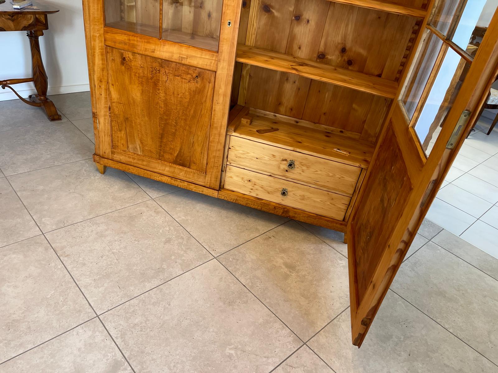 Antike Restaurierte Biedermeier Bücherschrank Vitrine Traumxemeplar Antiquität  G1641