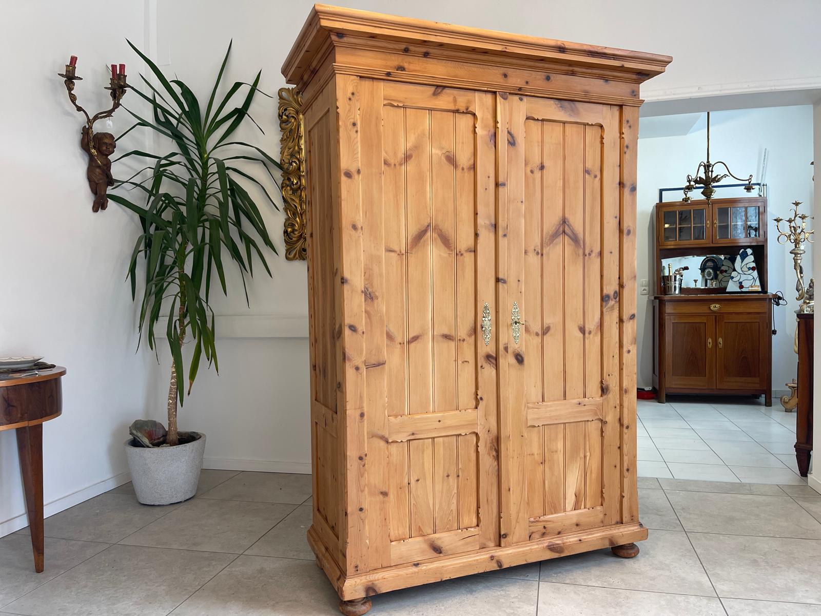 Zirbenholz Schrank Kasten Bauerschrank Kleiderkasten G1159