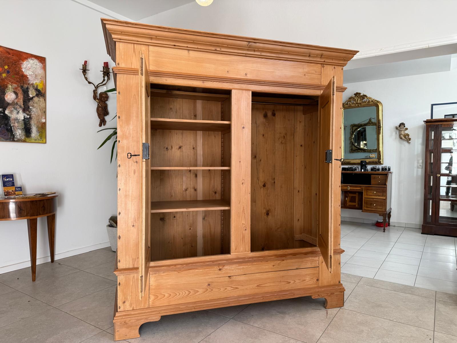 Originaler Bauernschrank Biedermeierschrank Hallenschrank Bauernkasten G2175