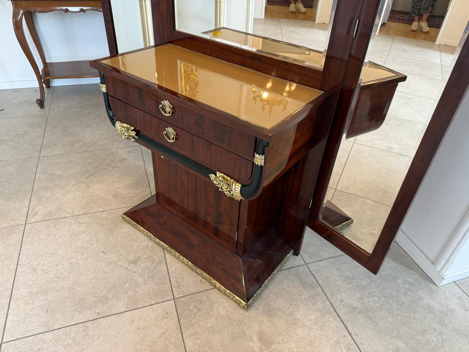 Sale Restaurierte Elegante Jugendstil Spielanrichte Psyche Antiquität G1812