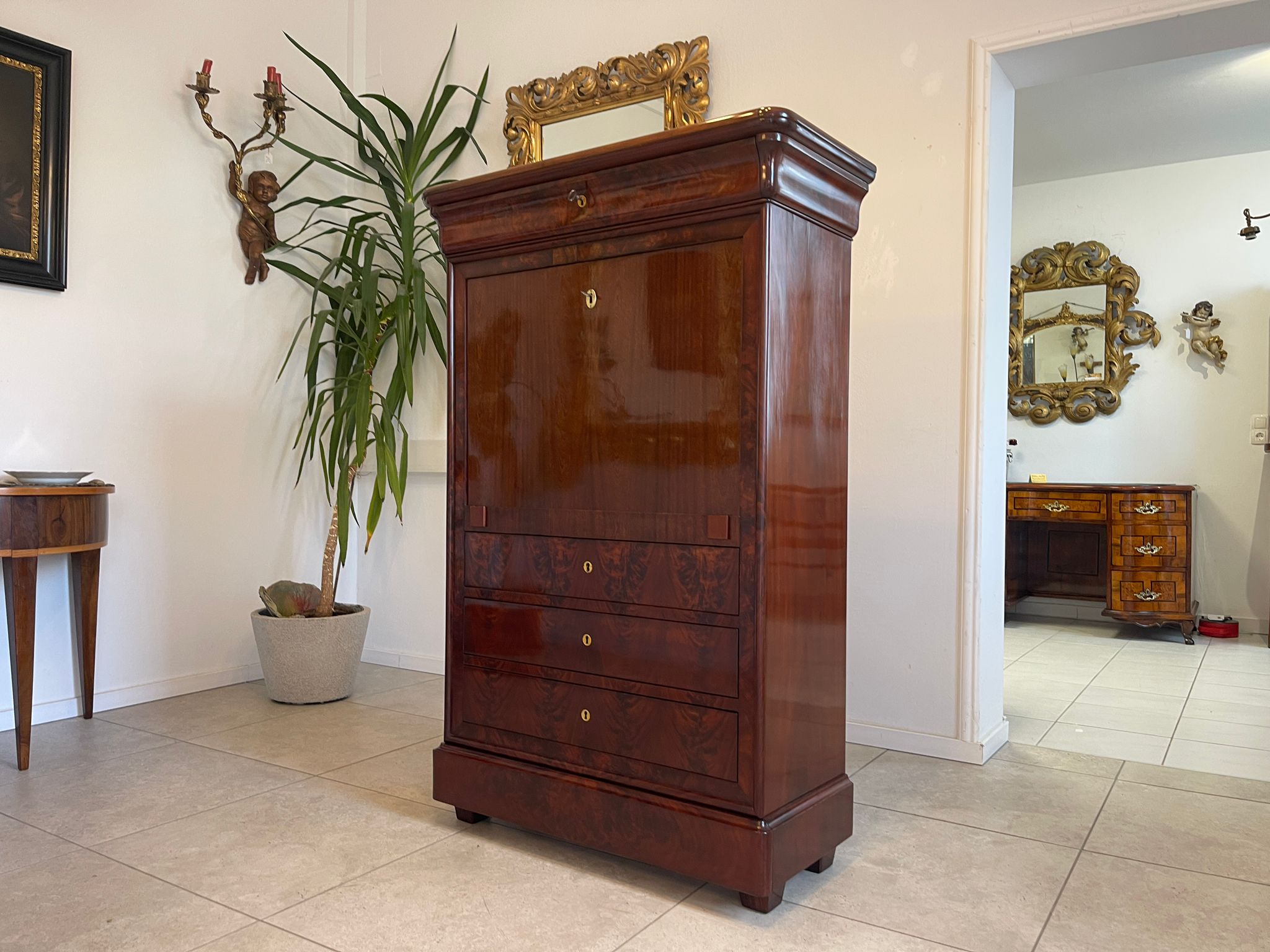 Sale Restaurierter Spätbiedermeier Standsekretär Schellack G1069
