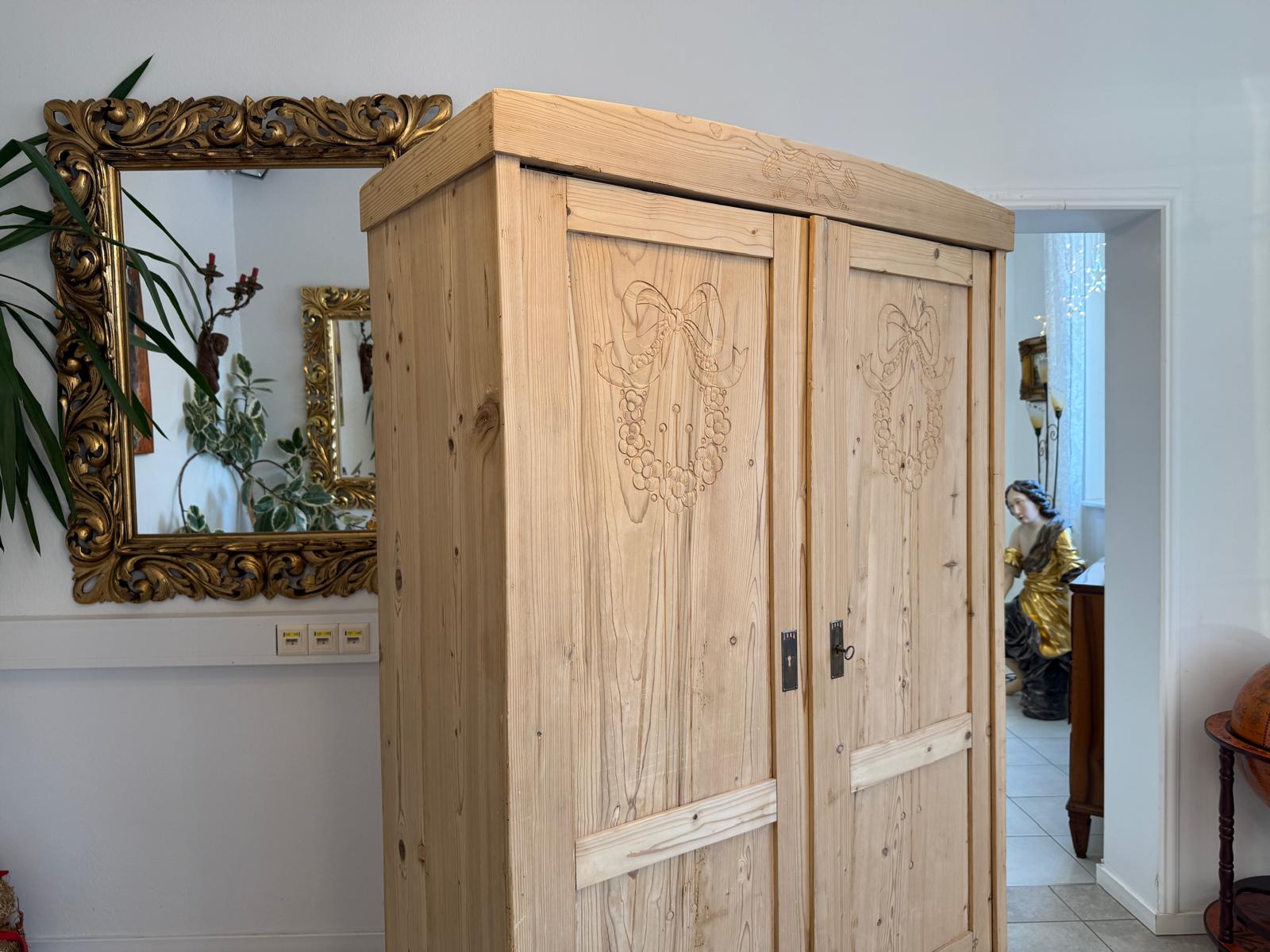 Jugendstil Bauernschrank Naturholzschrank Garderobenschrank D1012