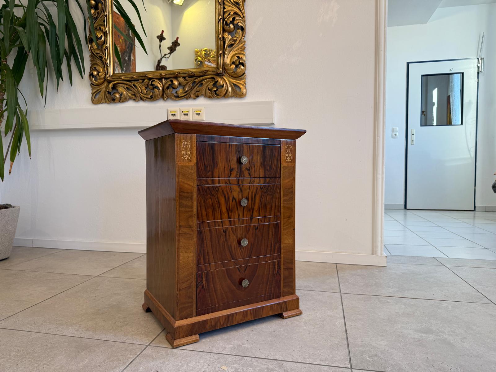 Kommode Biedermeier Stil 4 Laden Stilmöbel Wurzelholzmaserung E1575 Kopie