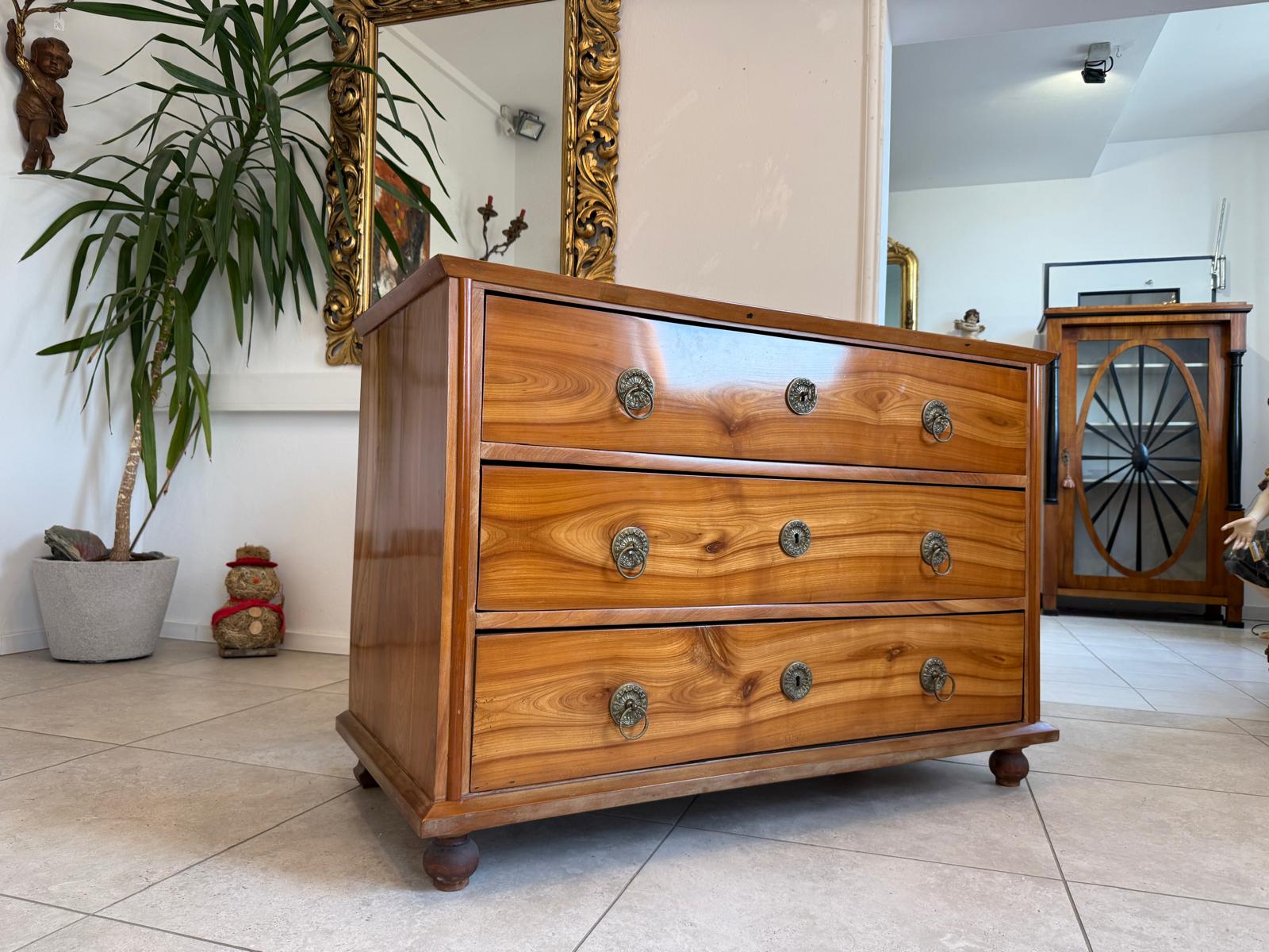 Sale Originale Biedermeier Kommode Kirschholz G2253