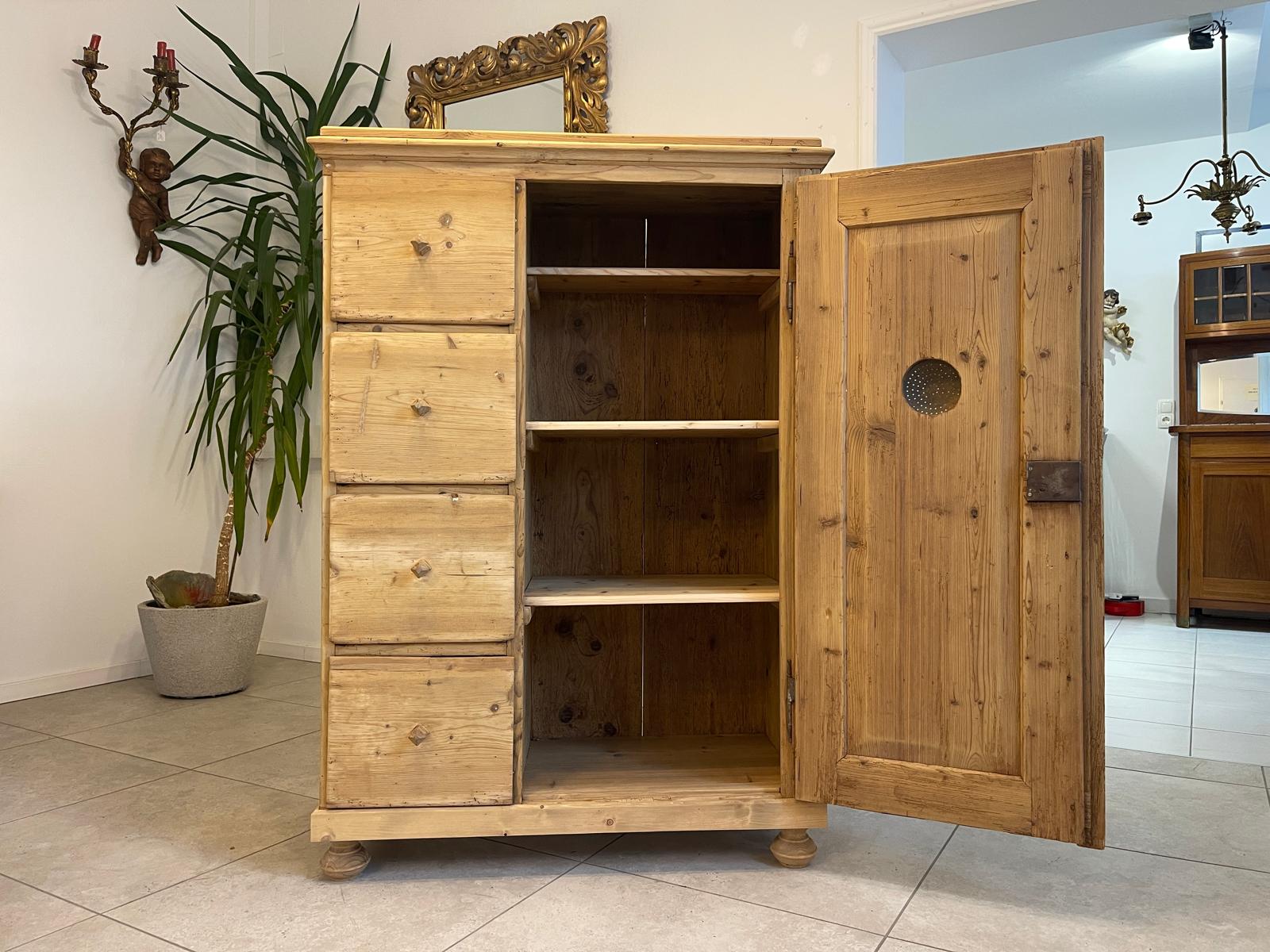 Originaler Biedermeier Brotschrank Almerschrank Speiskasten Antiquität G1062
