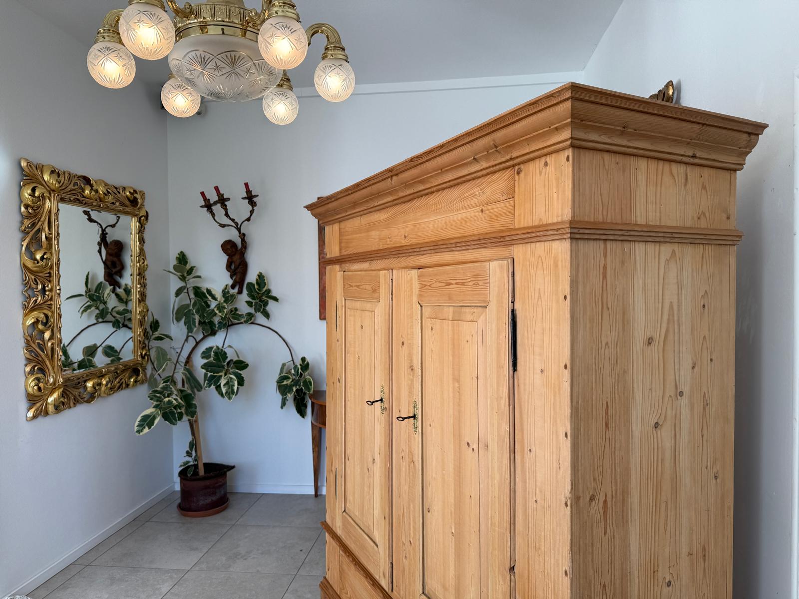 Originaler Bauernschrank Biedermeierschrank Hallenschrank Bauernkasten G2175