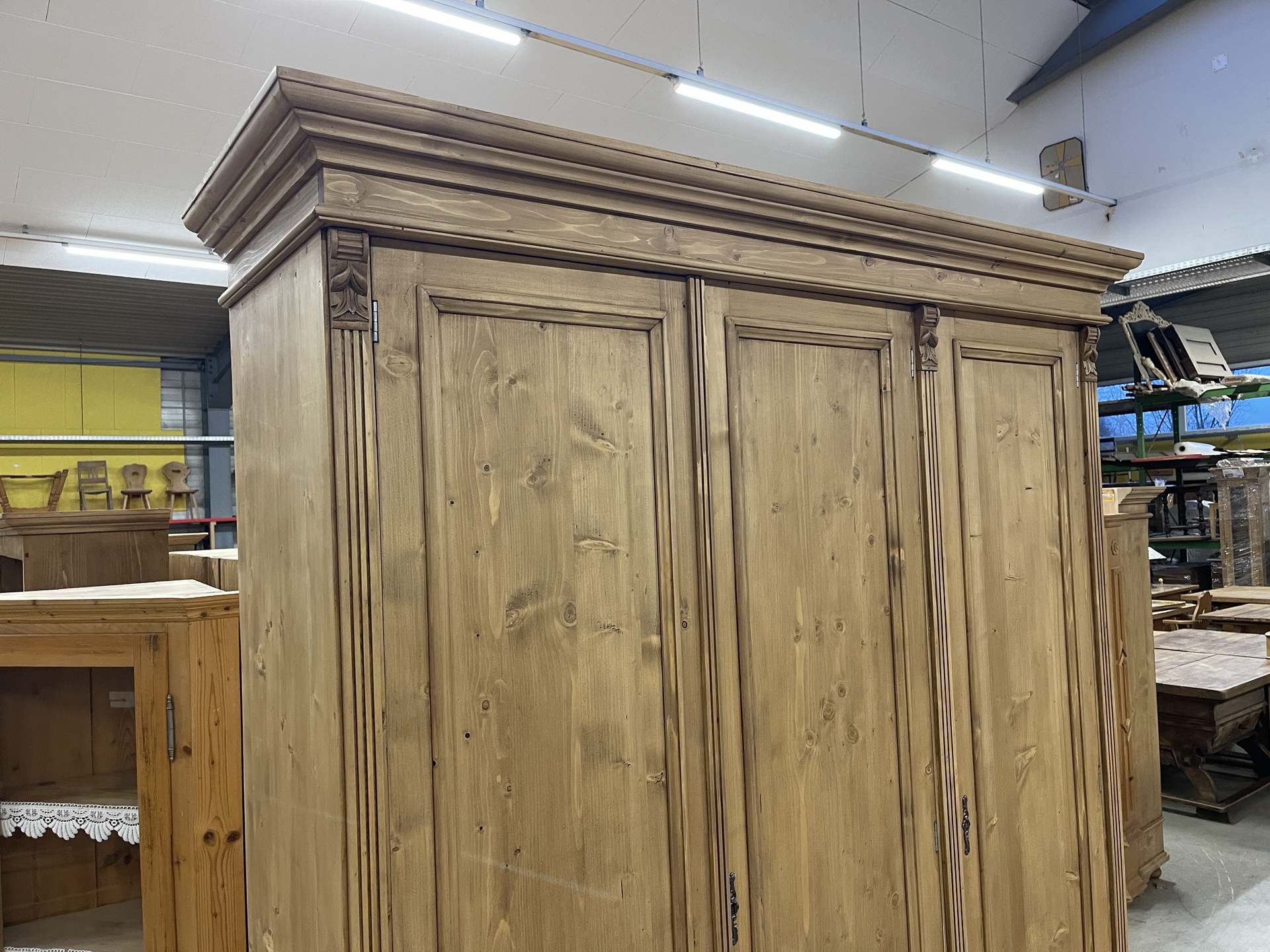 biedermeier-61ZL3wYhdSvS2ID Vollholz Garderobenschrank Bauernschrank Kleiderschrank B2089