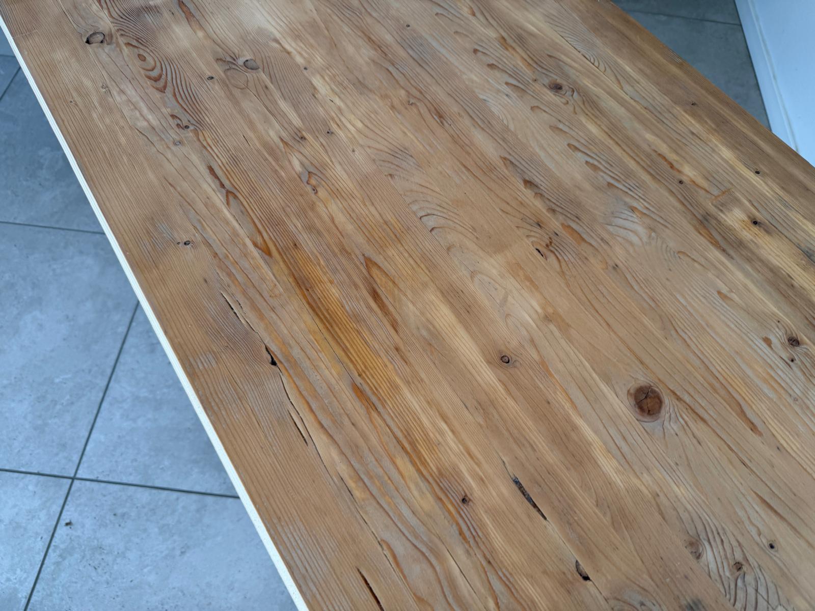 Uriger Bauerntisch Tafeltisch Hüttentisch Naturholztisch G2286