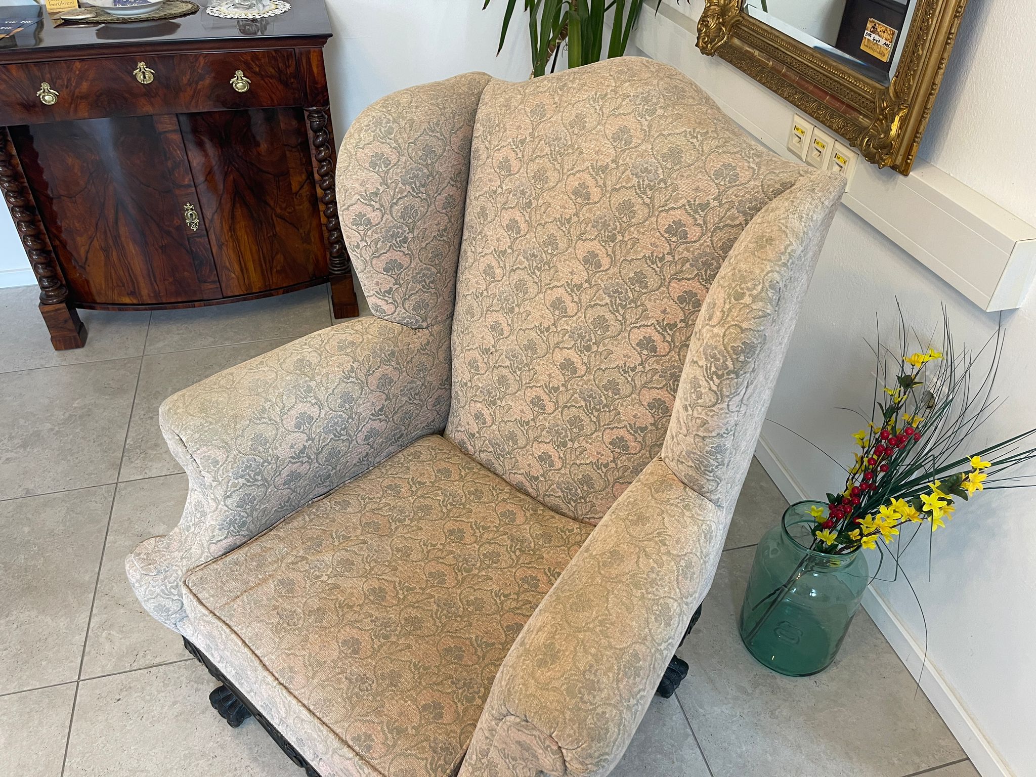 6e9ee27a-a599-4920-8bb6-63e29ad4772e Alter Historismus Ohrenfauteuil Antiker Ohrensessel Eleganter Fauteuil A4564