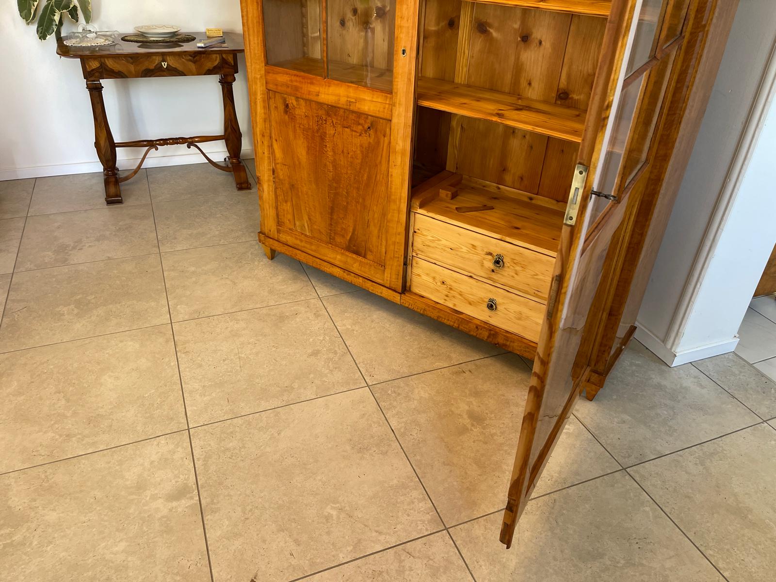 Antike Restaurierte Biedermeier Bücherschrank Vitrine Traumxemeplar Antiquität  G1641