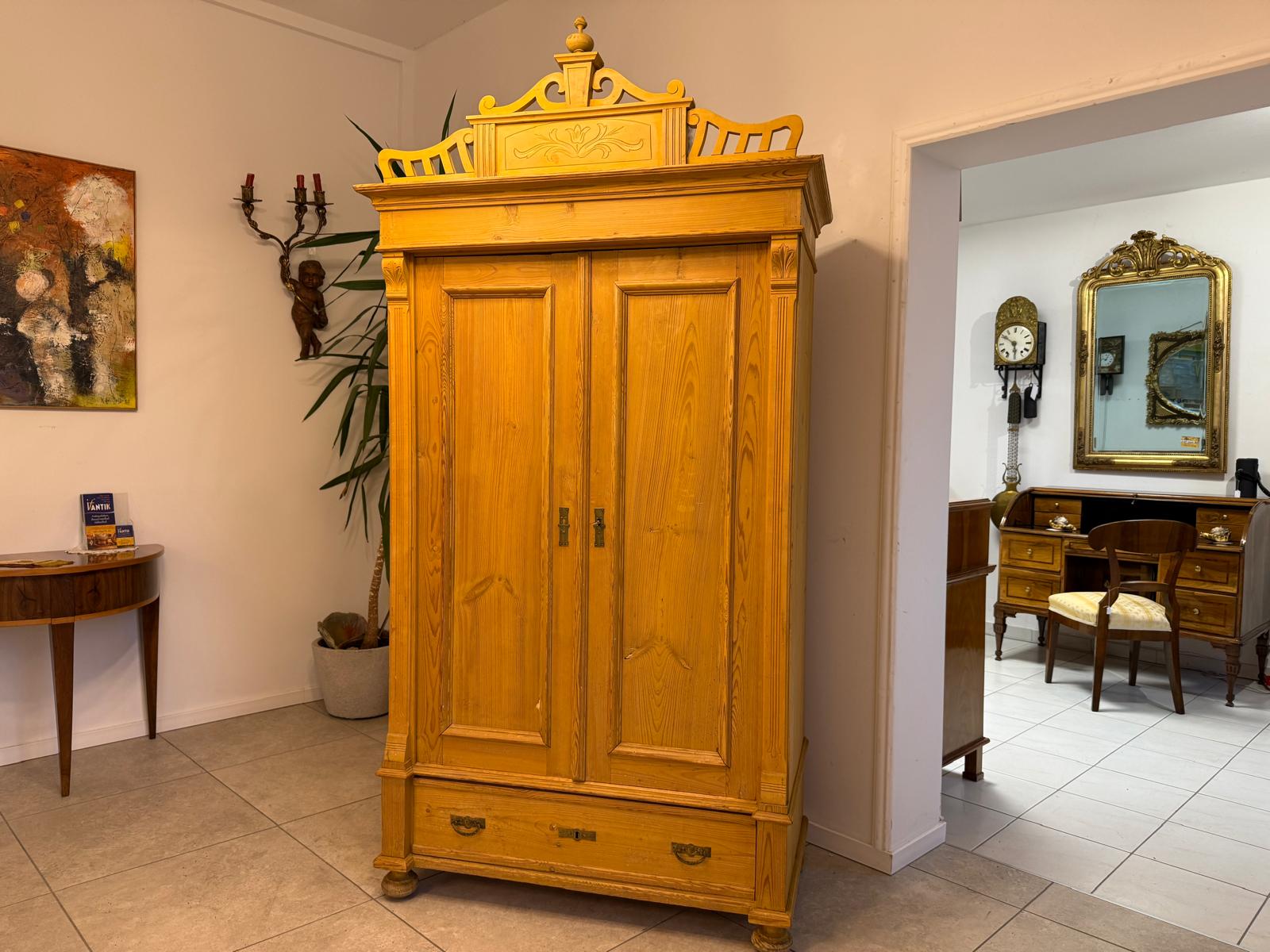 Gründerzeit Bauernschrank Bauernkasten Garderobenschrank Weichholz G2400