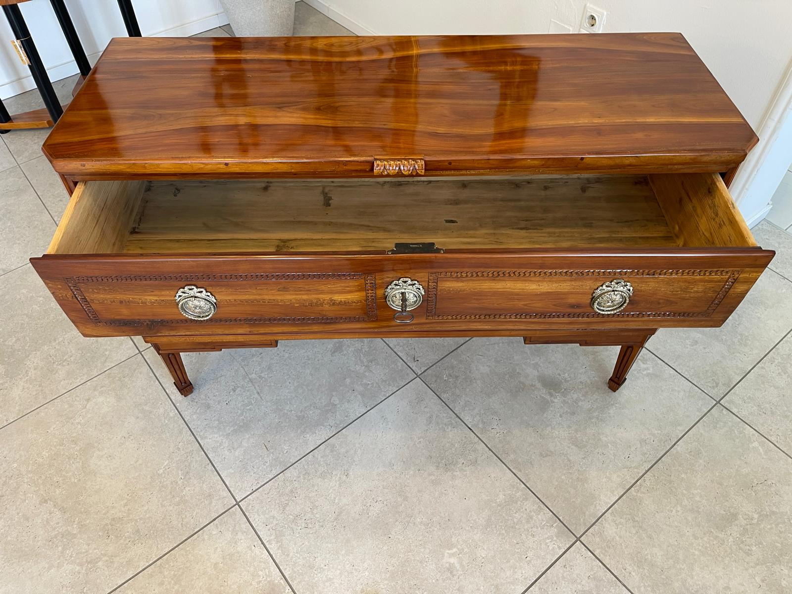 Restautierte Originale Josefinische Kommode Josefinische Kommode, um 1795 G1318