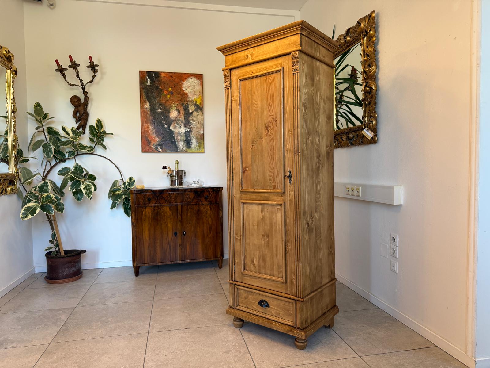 Bäuerlicher Gründerzeit Bauernschrank Naturholzschrank G2037