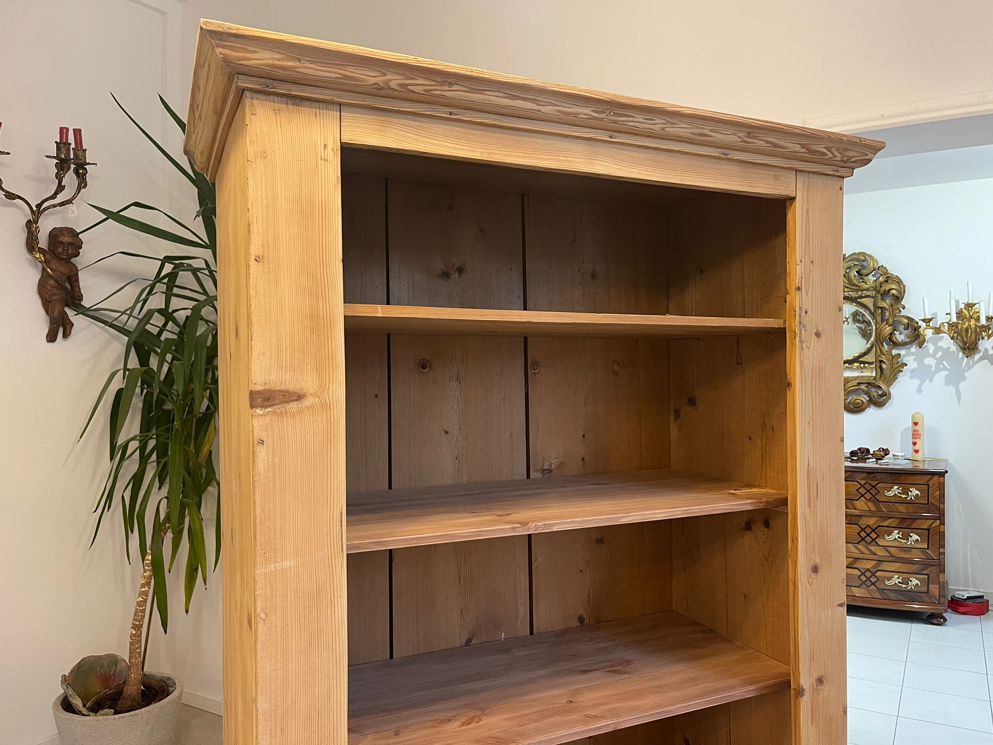 ecd4c5d5-ddce-4dfa-aa2d-583f8ef5c97c Bäuerliches Bücherregal Stellage Naturholz A5114