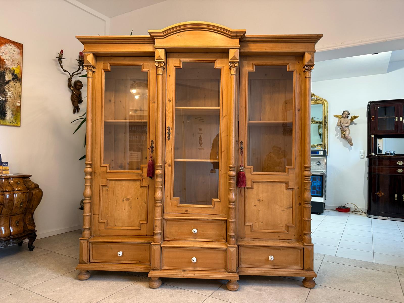 Originale Vitrine Säulen Glasvitrine Bücherschrank Bauernvitrine Antik Bauernkasten D1157