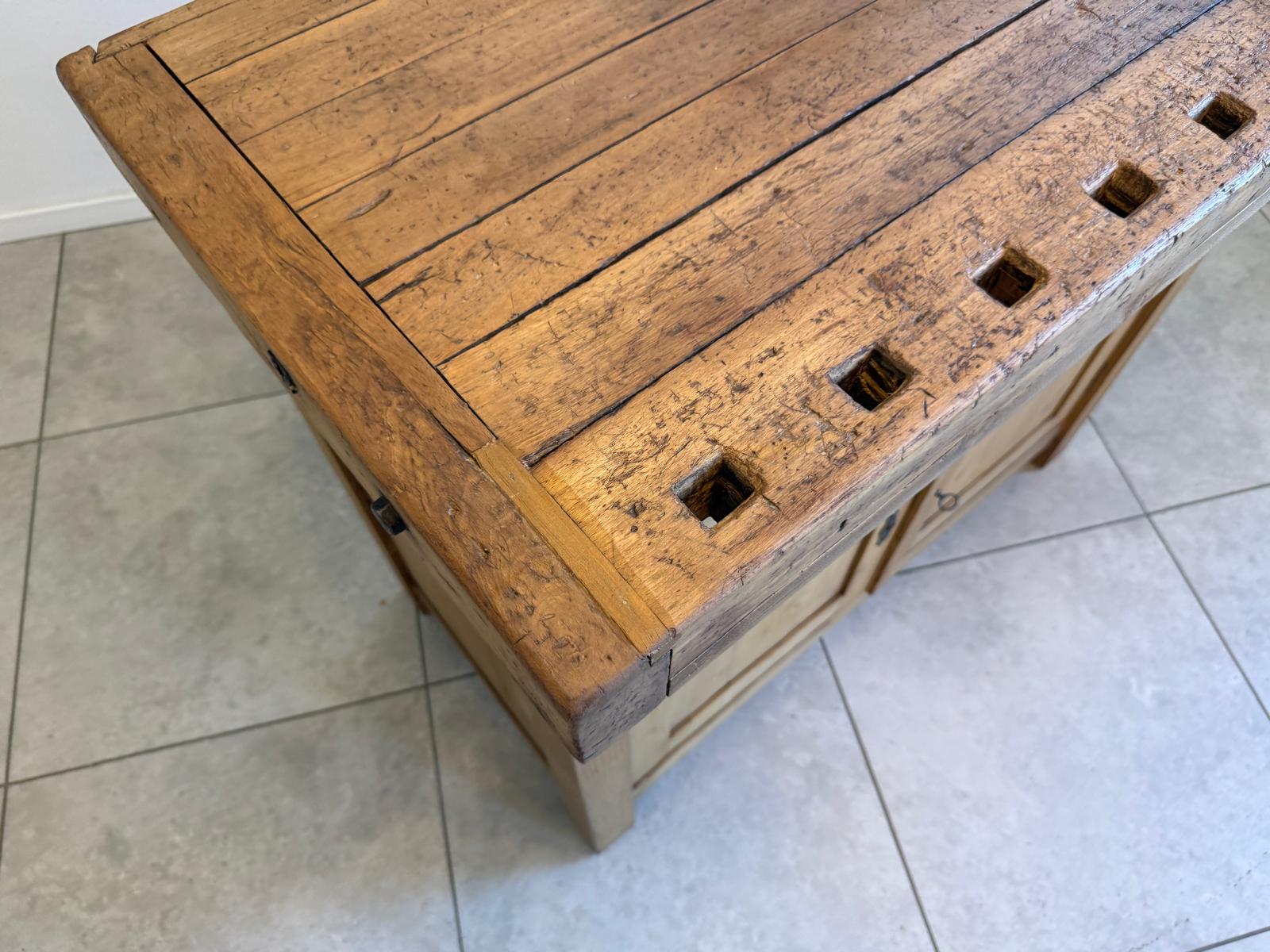 Holzbank aus Eiche & Fichte | Unikat aus altem Holz | IFANTIK D2878